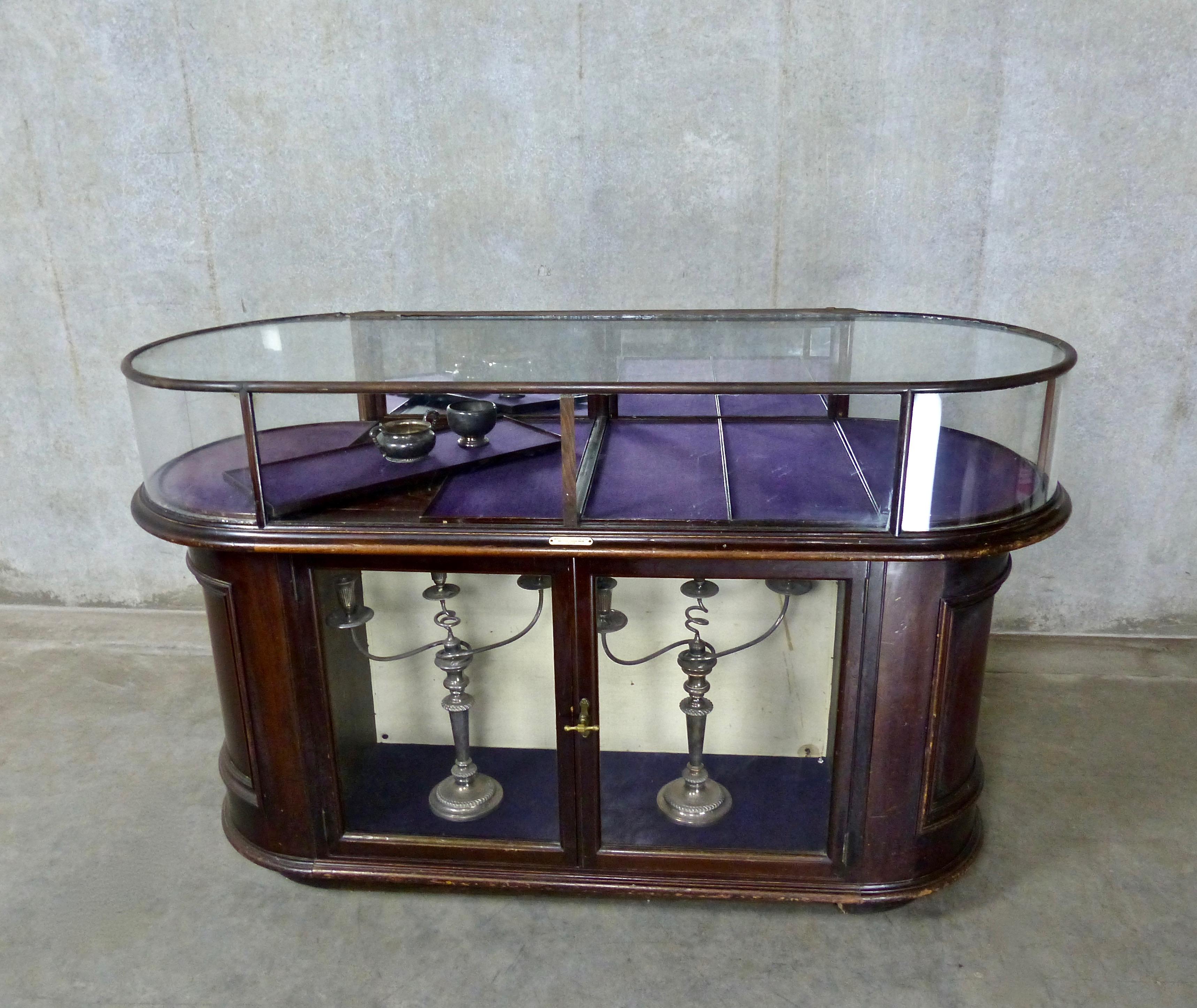 Mahogany 19th Century Victorian Curved Glass Display Case by Curtis, Leeds, England