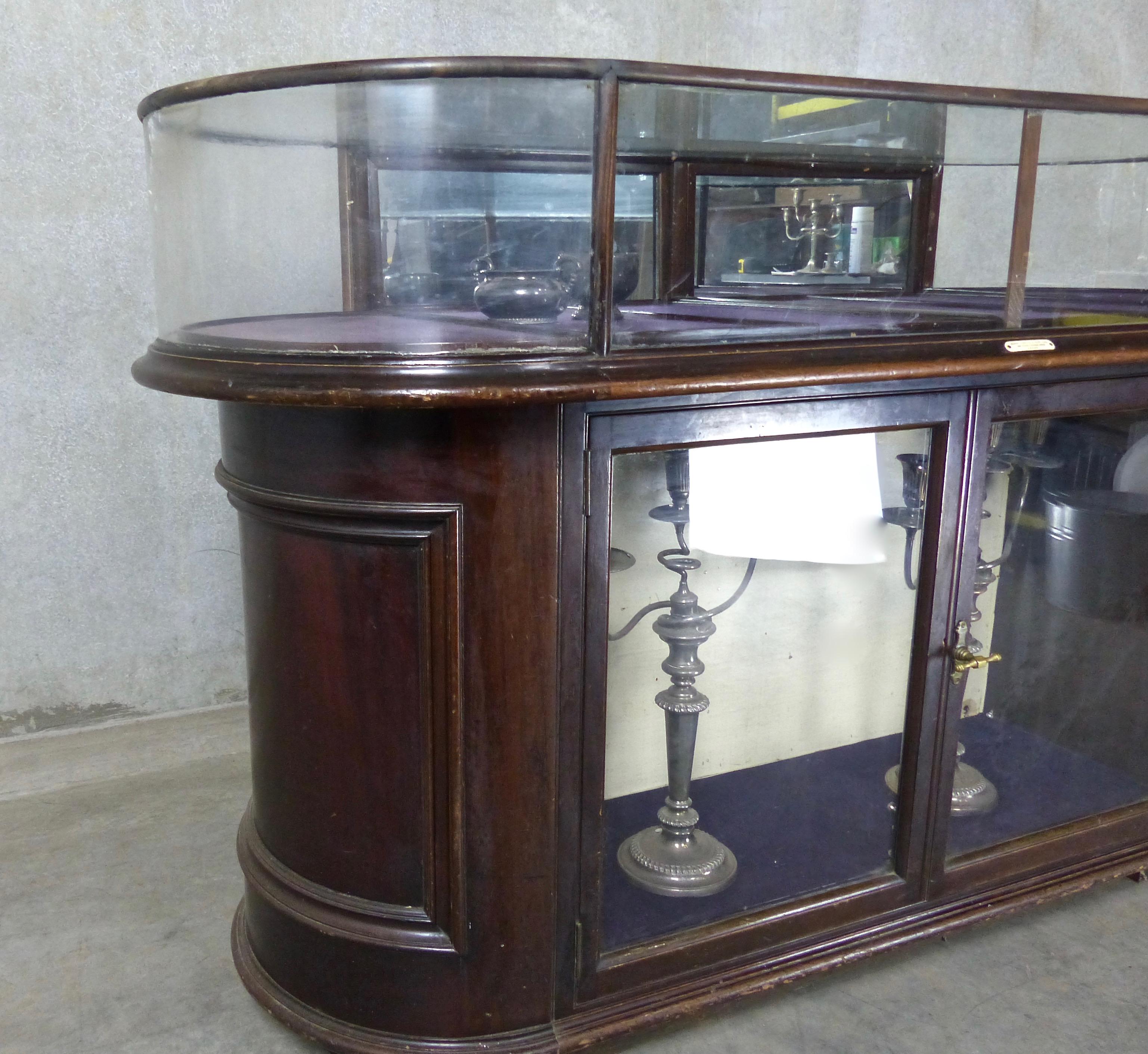 19th Century Victorian Curved Glass Display Case by Curtis, Leeds, England 1