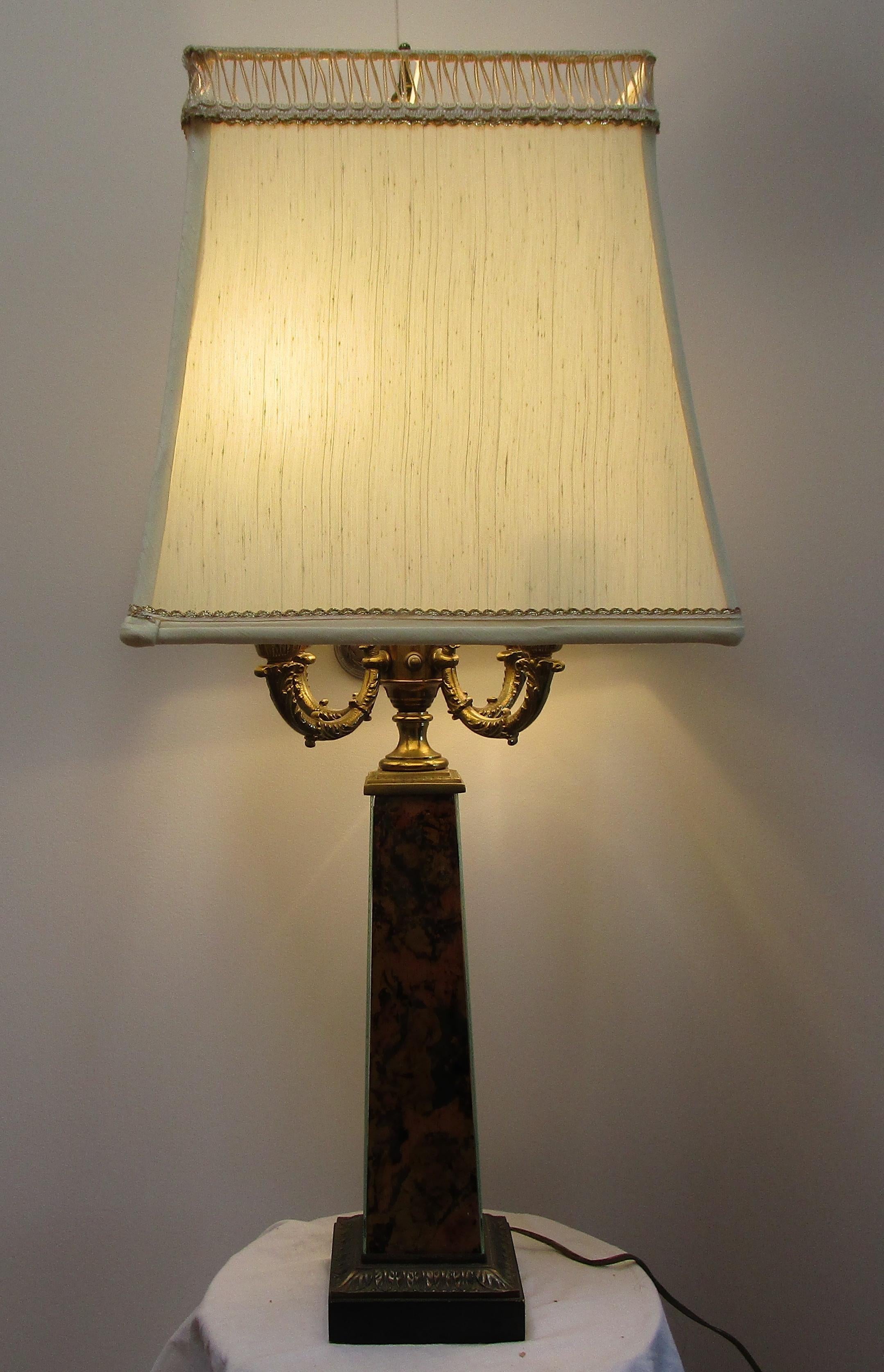 19th Century Victorian Decoupage Table Lamp with Special Shade For Sale 1