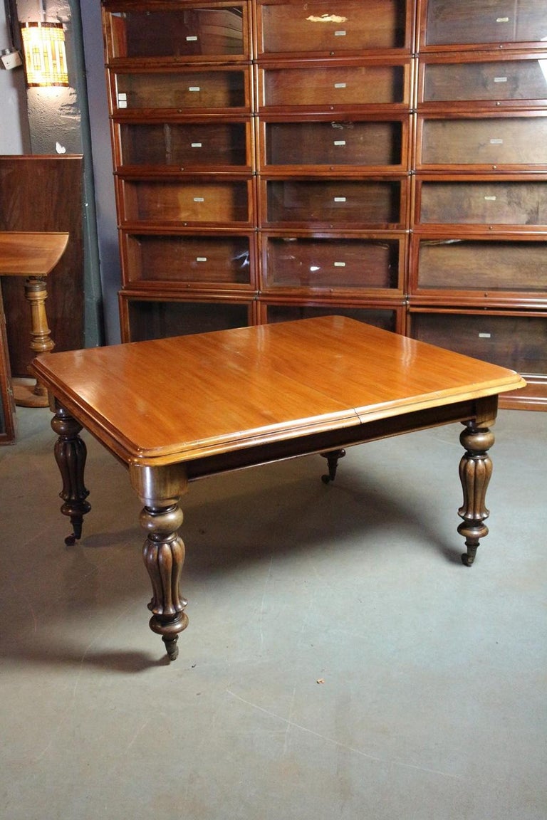 19th Century Victorian Dining Room Table For Sale at 1stDibs