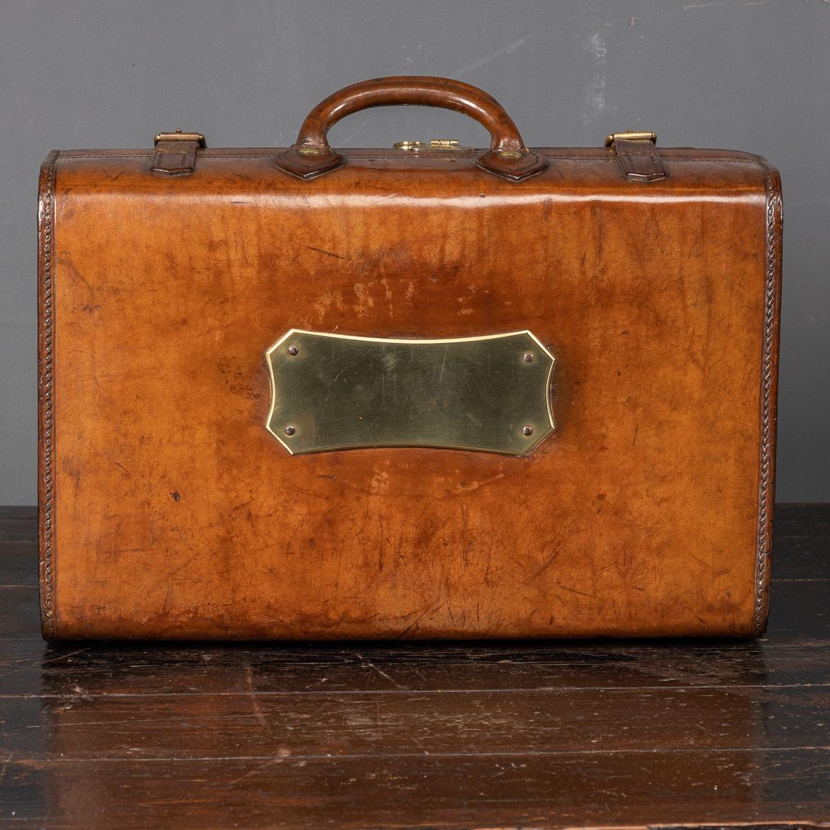 Leather 19th Century Victorian Dressing Case By W Insall & Sons, c.1890 For Sale