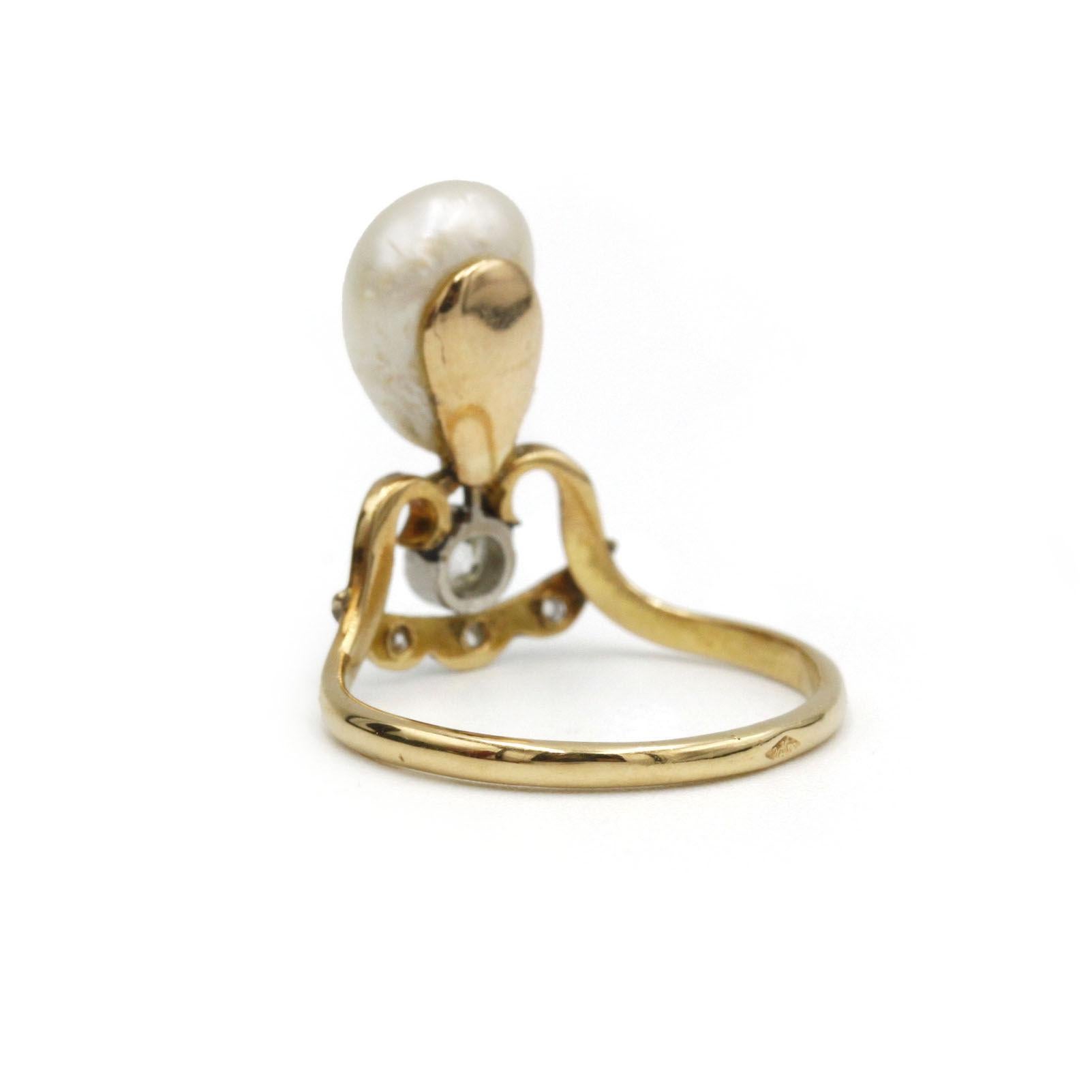 19th Century Victorian Duchess Pearl & Diamond Ring – French 51 (US 5.25) In Good Condition For Sale In MONTMORENCY, FR