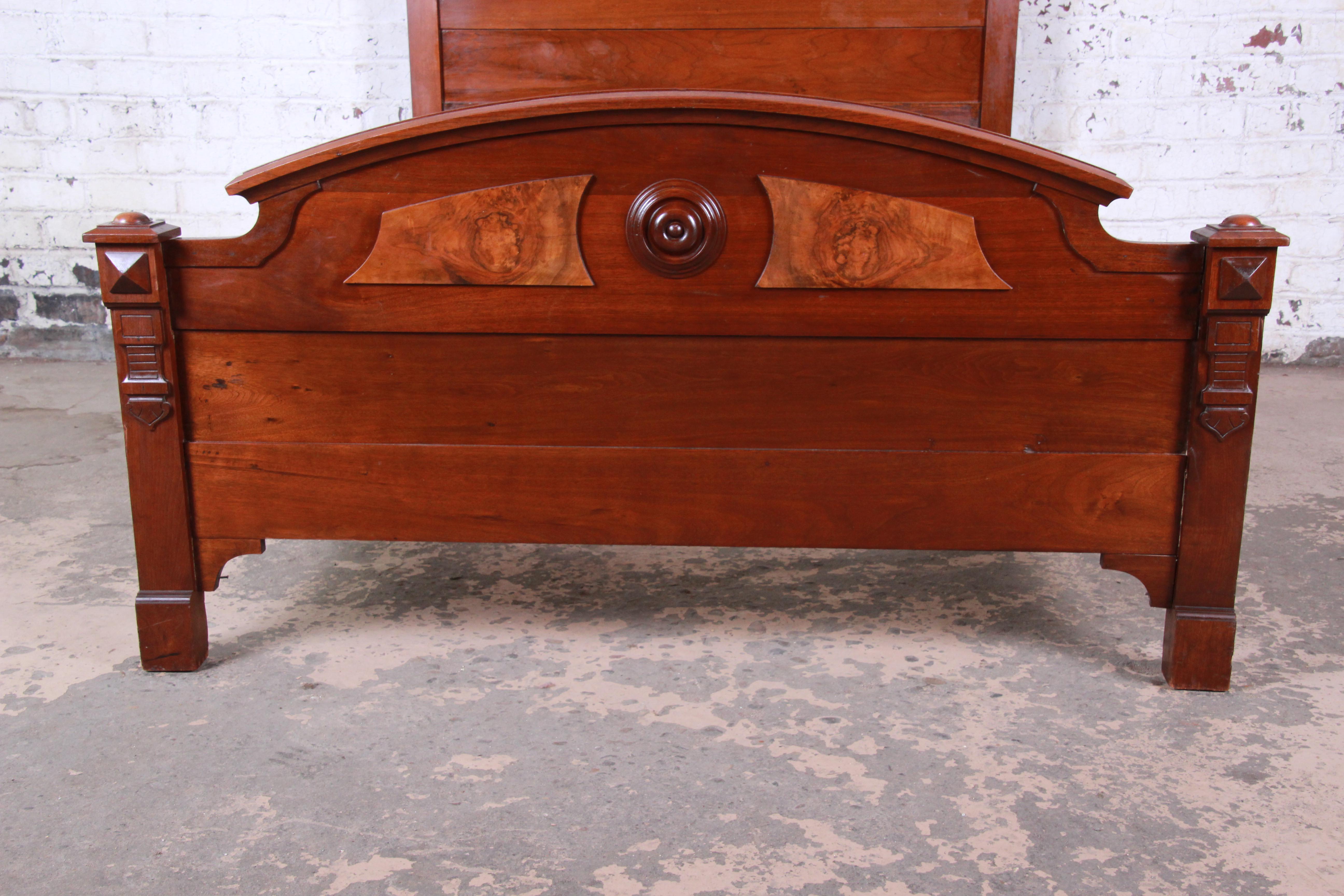 19th Century Victorian Eastlake Carved Walnut and Burl Wood Full Size Bed In Good Condition In South Bend, IN