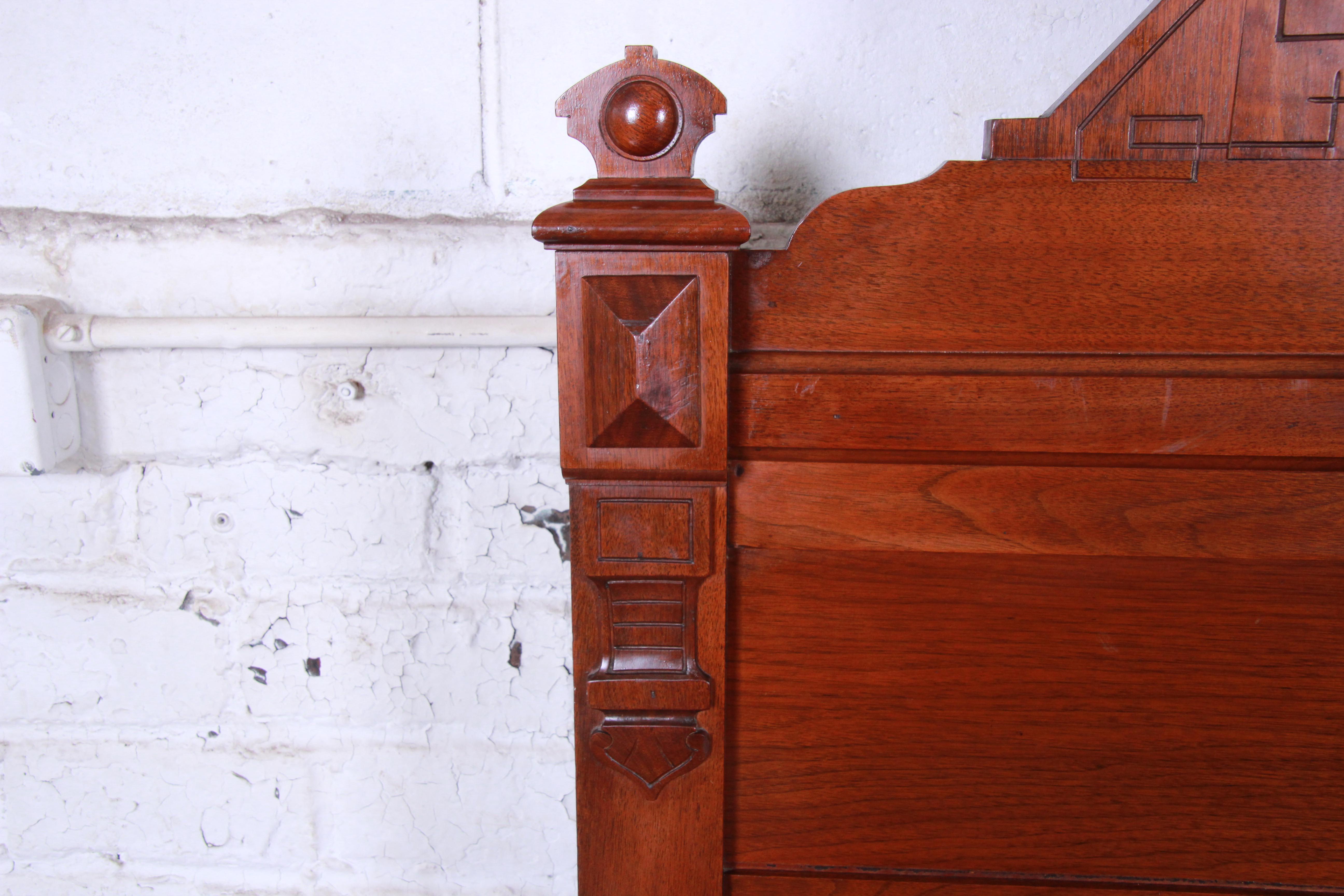 19th Century Victorian Eastlake Carved Walnut and Burl Wood Full Size Bed 2