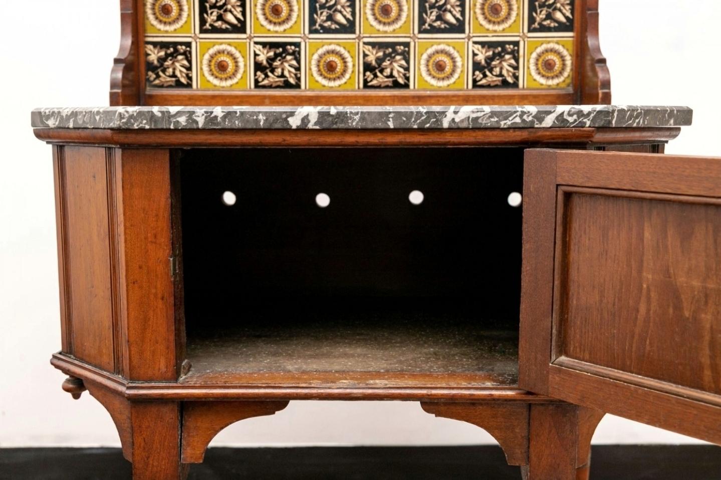 19th Century Victorian Eastlake Walnut Washstand With Ceramic Tiled Backsplash  5
