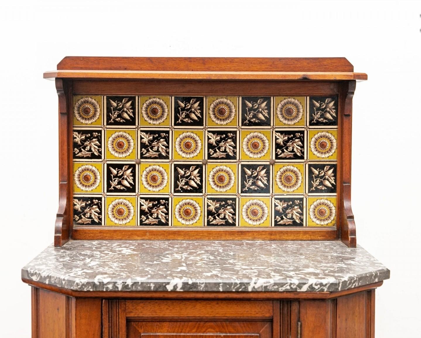 Glazed 19th Century Victorian Eastlake Walnut Washstand With Ceramic Tiled Backsplash 