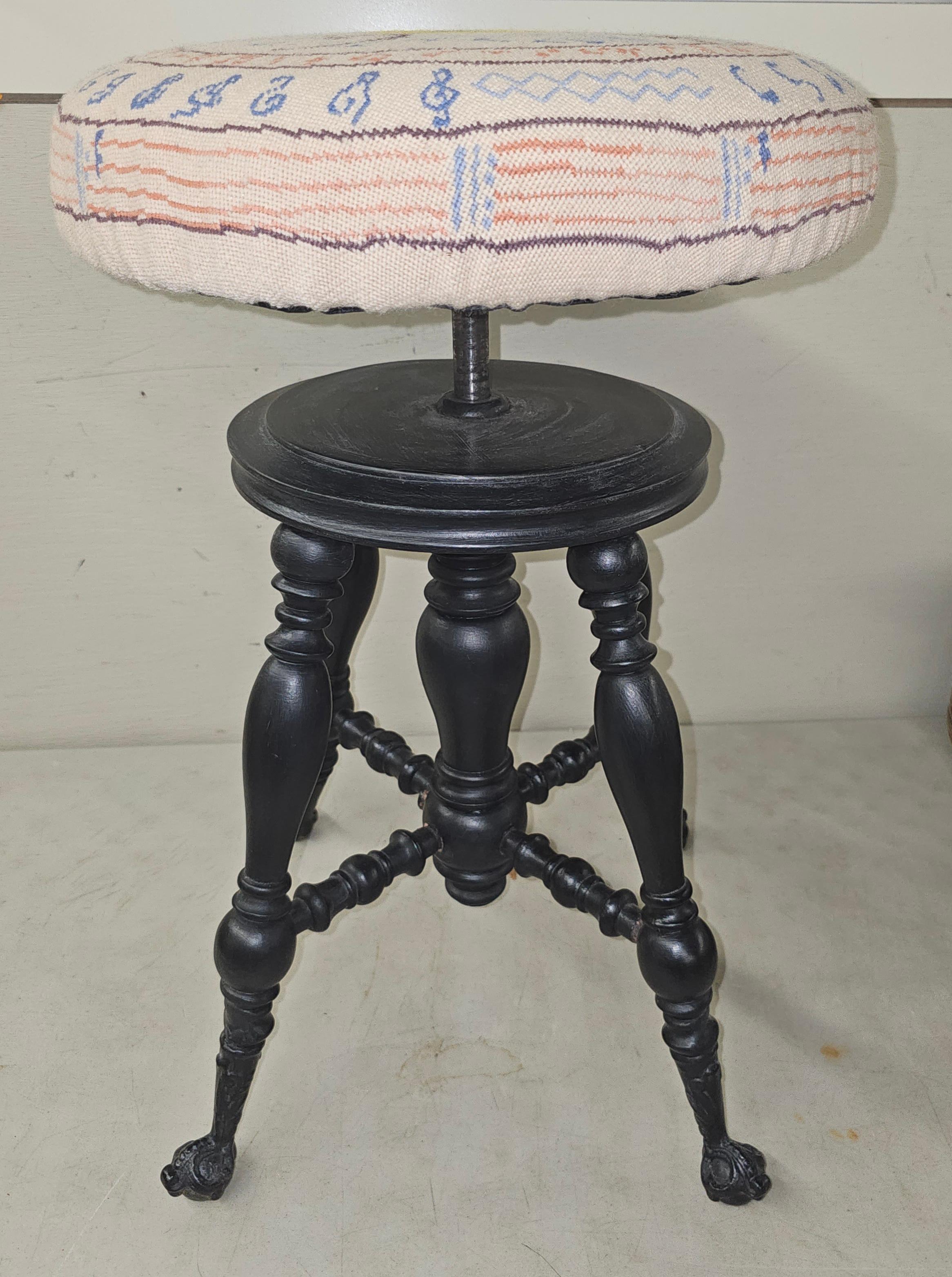 Upholstery 19th Century Victorian Ebonized Wood and Needlepoint Piano Stool For Sale