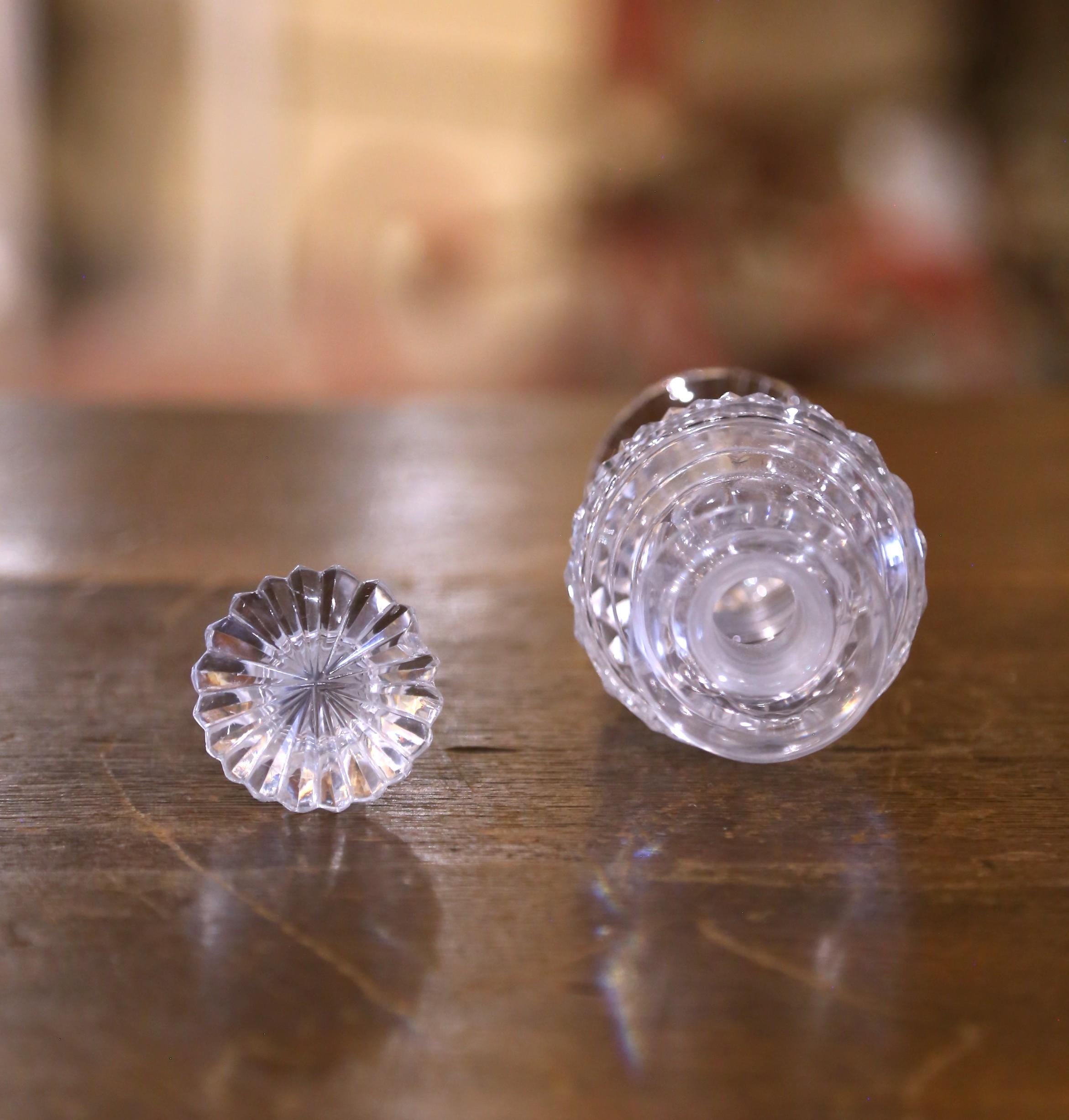 XIXe siècle Ensemble de burettes anglaise victorienne du 19ème siècle en argent et cristal en vente