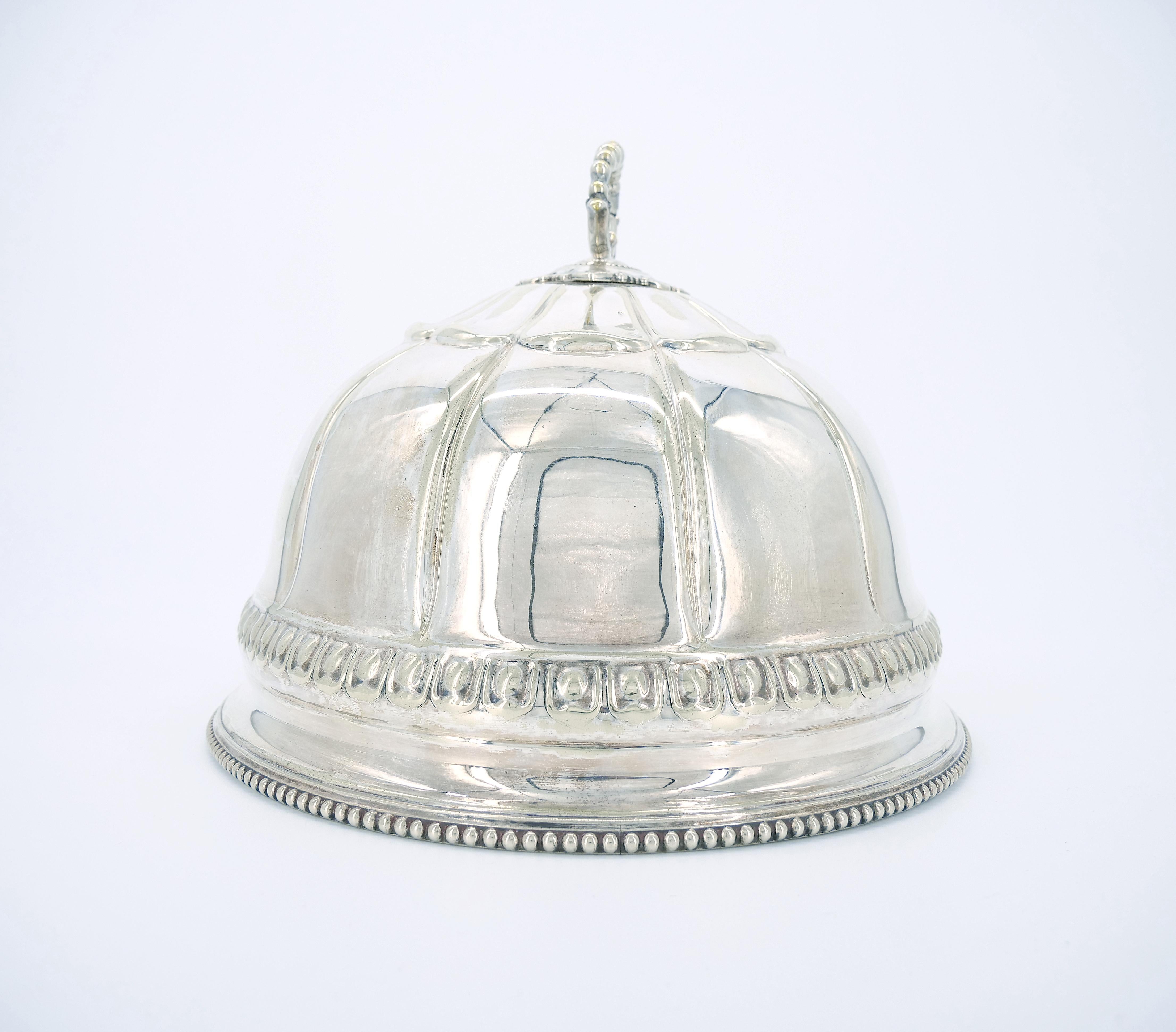 Dome en métal argenté pour viande victorien anglais du 19ème siècle en vente 5