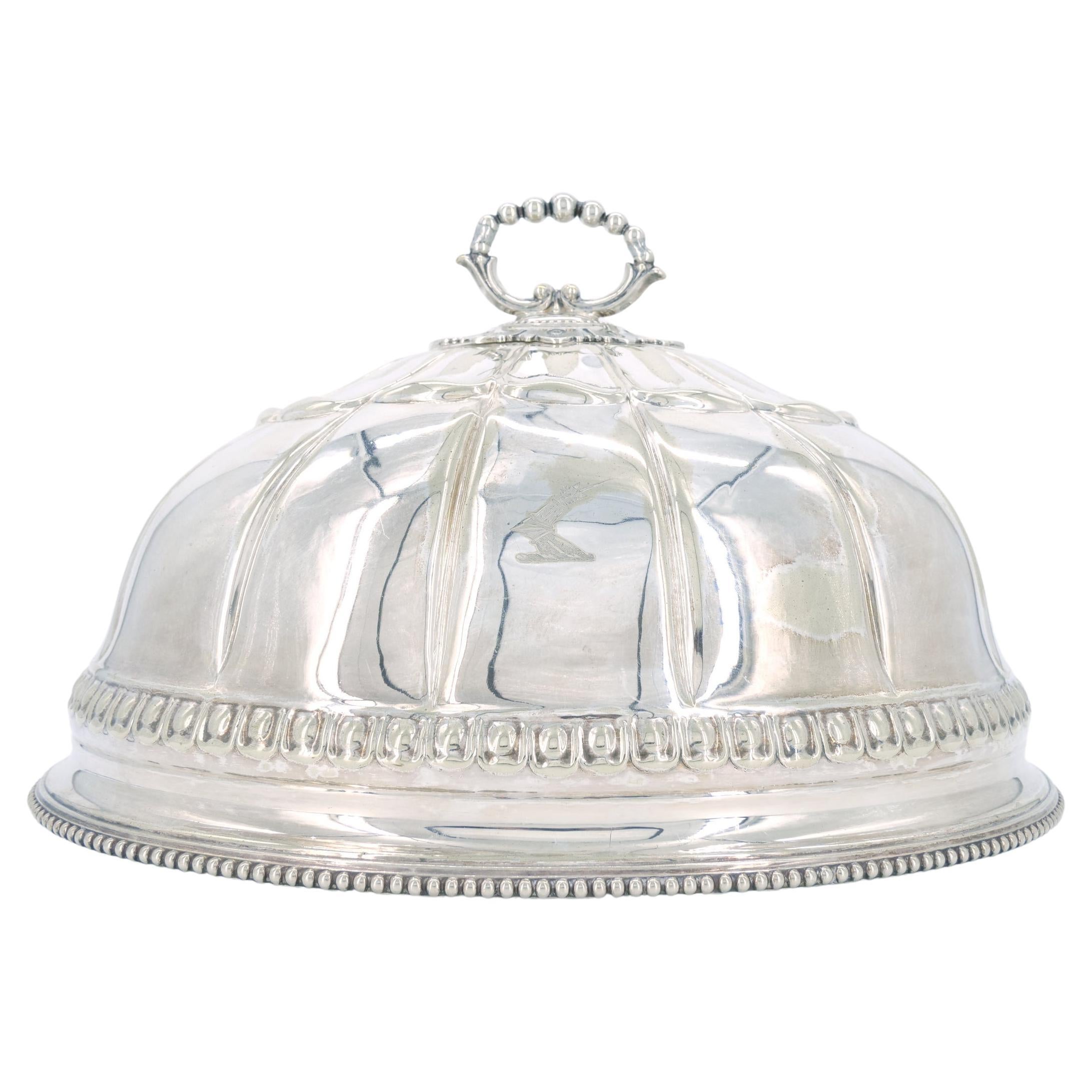 Dome en métal argenté pour viande victorien anglais du 19ème siècle en vente
