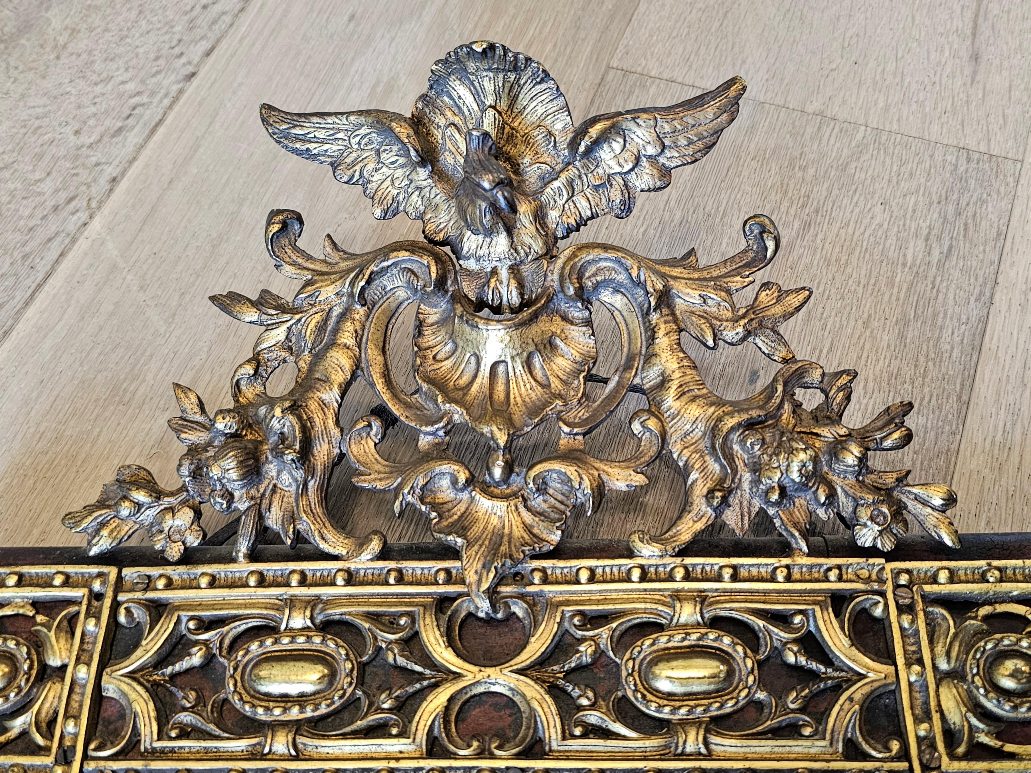 Lampada da parete con specchio montato in bronzo dorato del XIX secolo in vendita 8