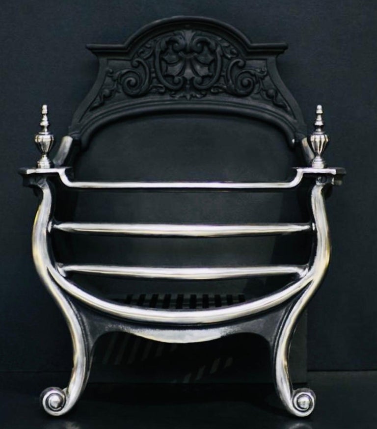 19th Century Victorian Fire Grate For Sale at 1stDibs