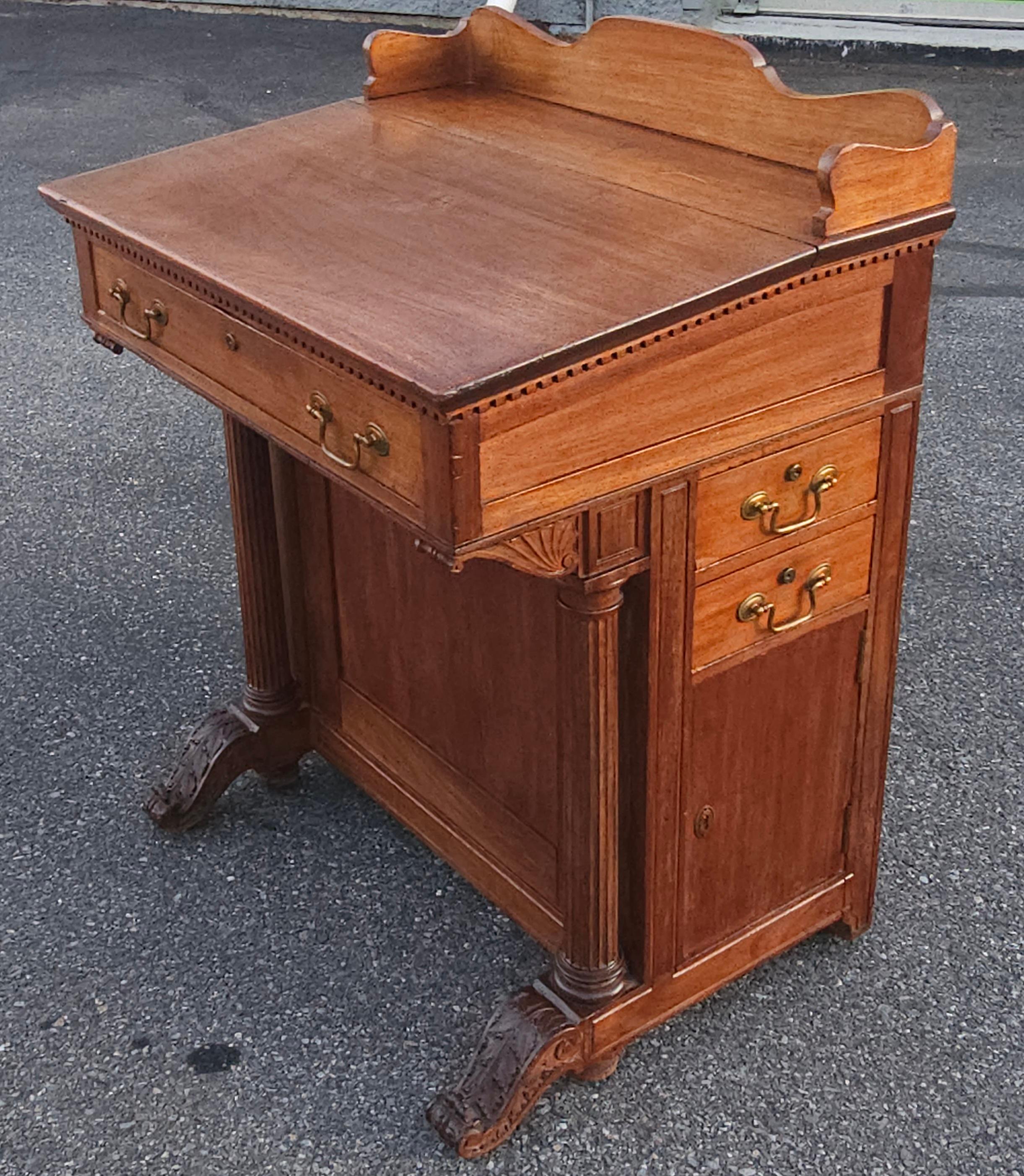 19th Century Victorian Five-Drawer Walnut Davenport Desk For Sale 6