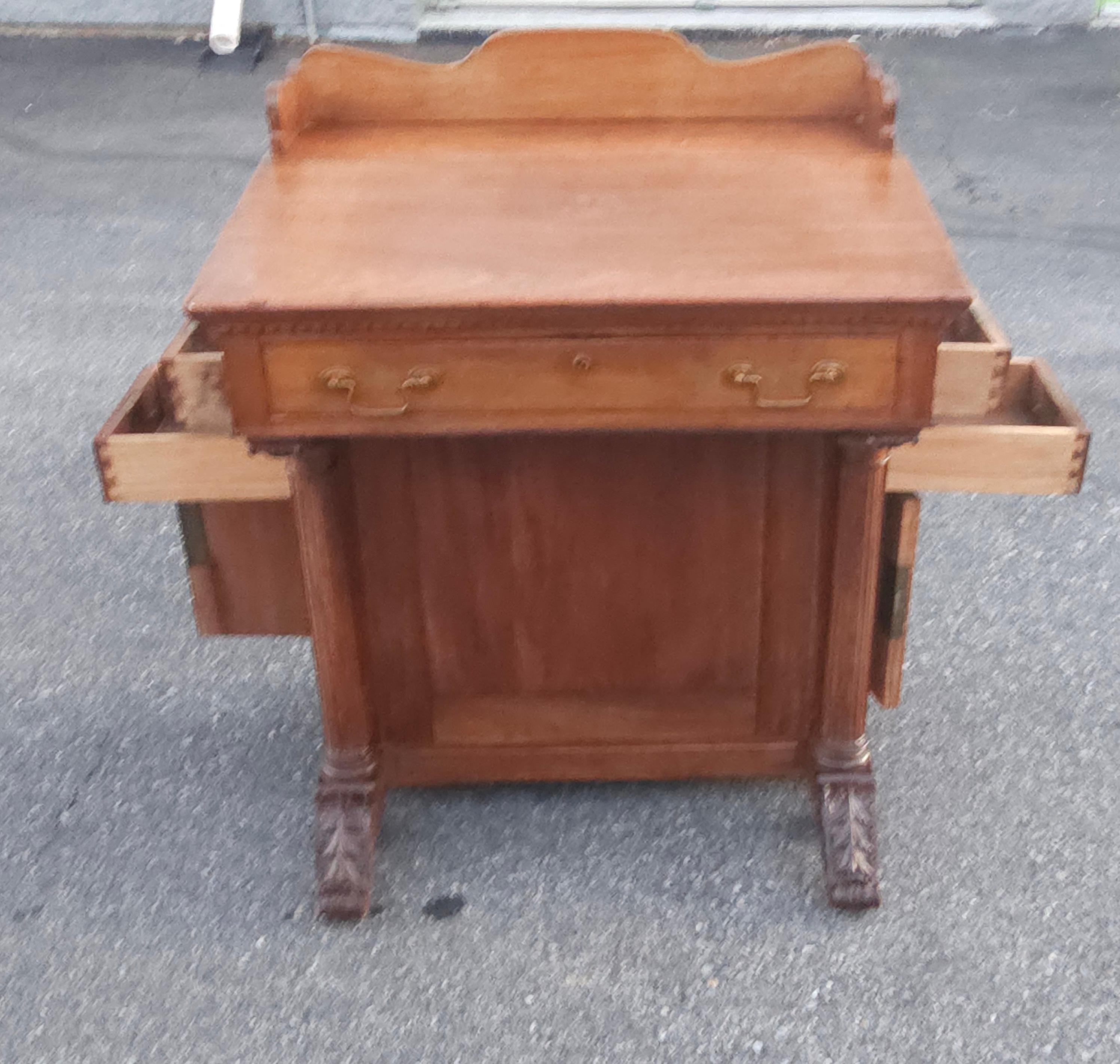 19th Century Victorian Five-Drawer Walnut Davenport Desk For Sale 11