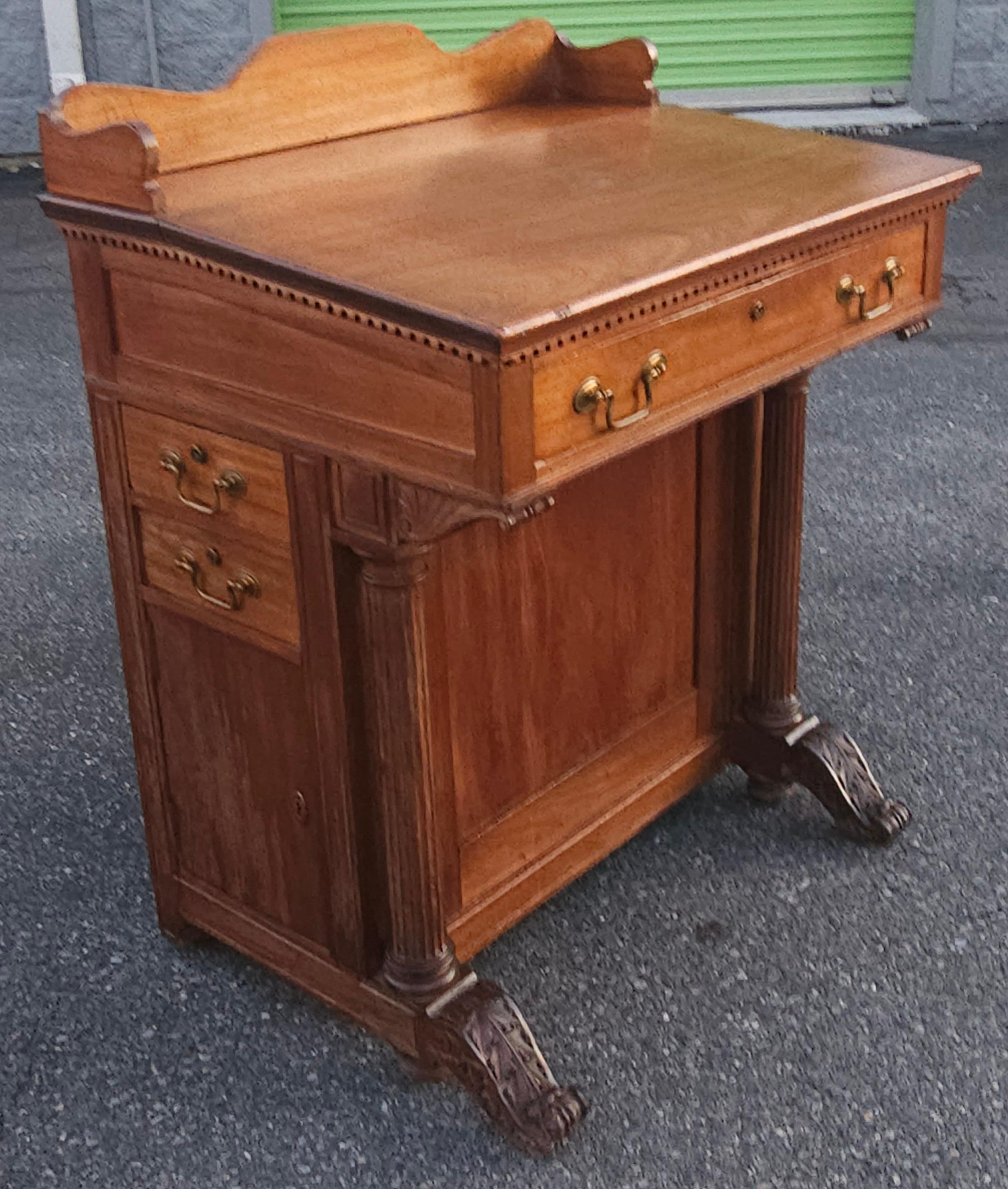 19th Century Victorian Five-Drawer Walnut Davenport Desk For Sale 2