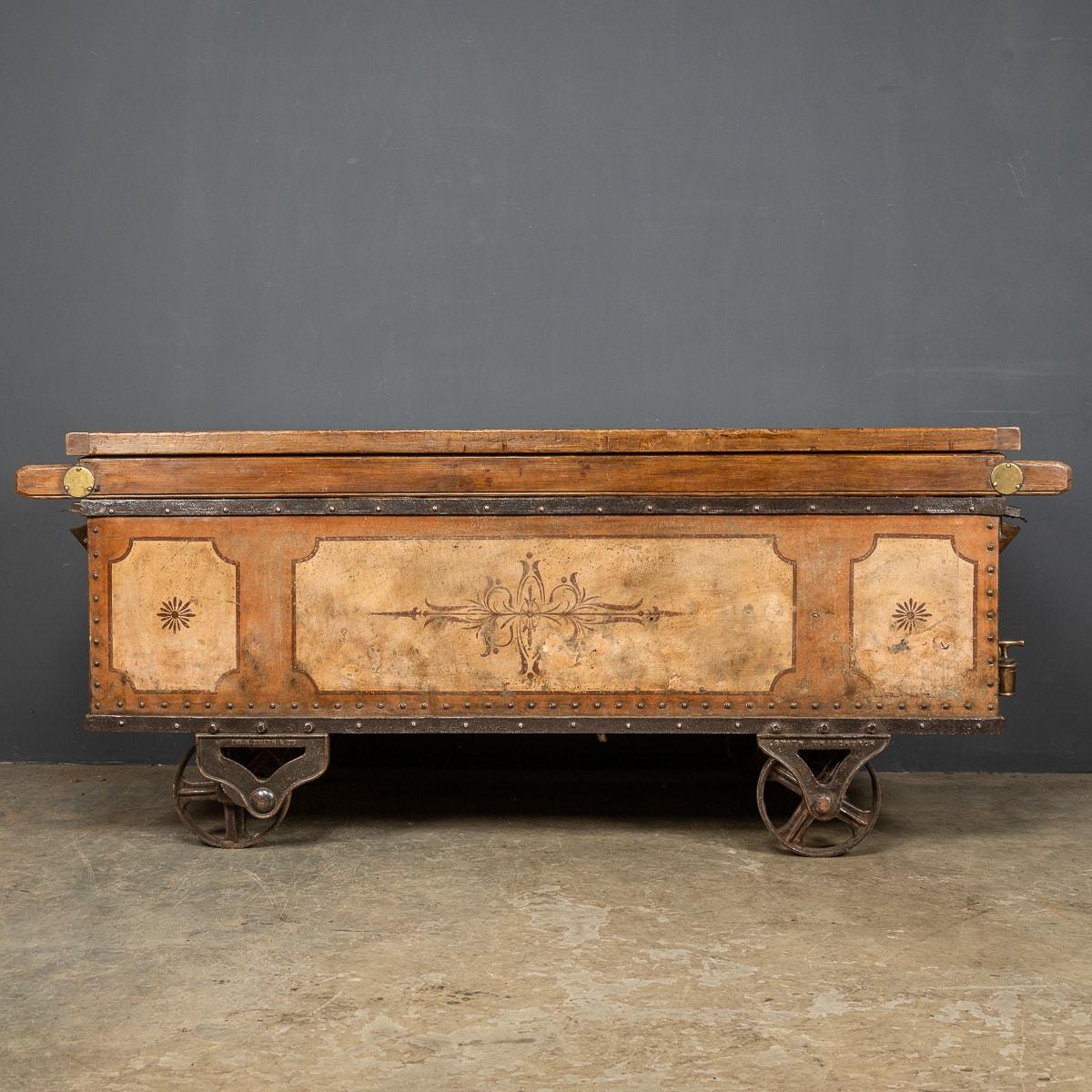 19th Century Victorian Freight Carriage with Oak Top, circa.1880 For Sale 2