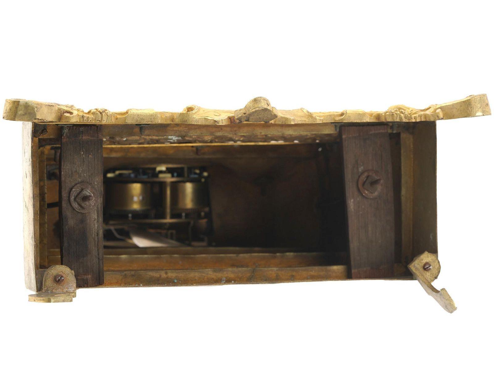 19th Century Victorian Gilt Bronze Mantel Clock For Sale 3