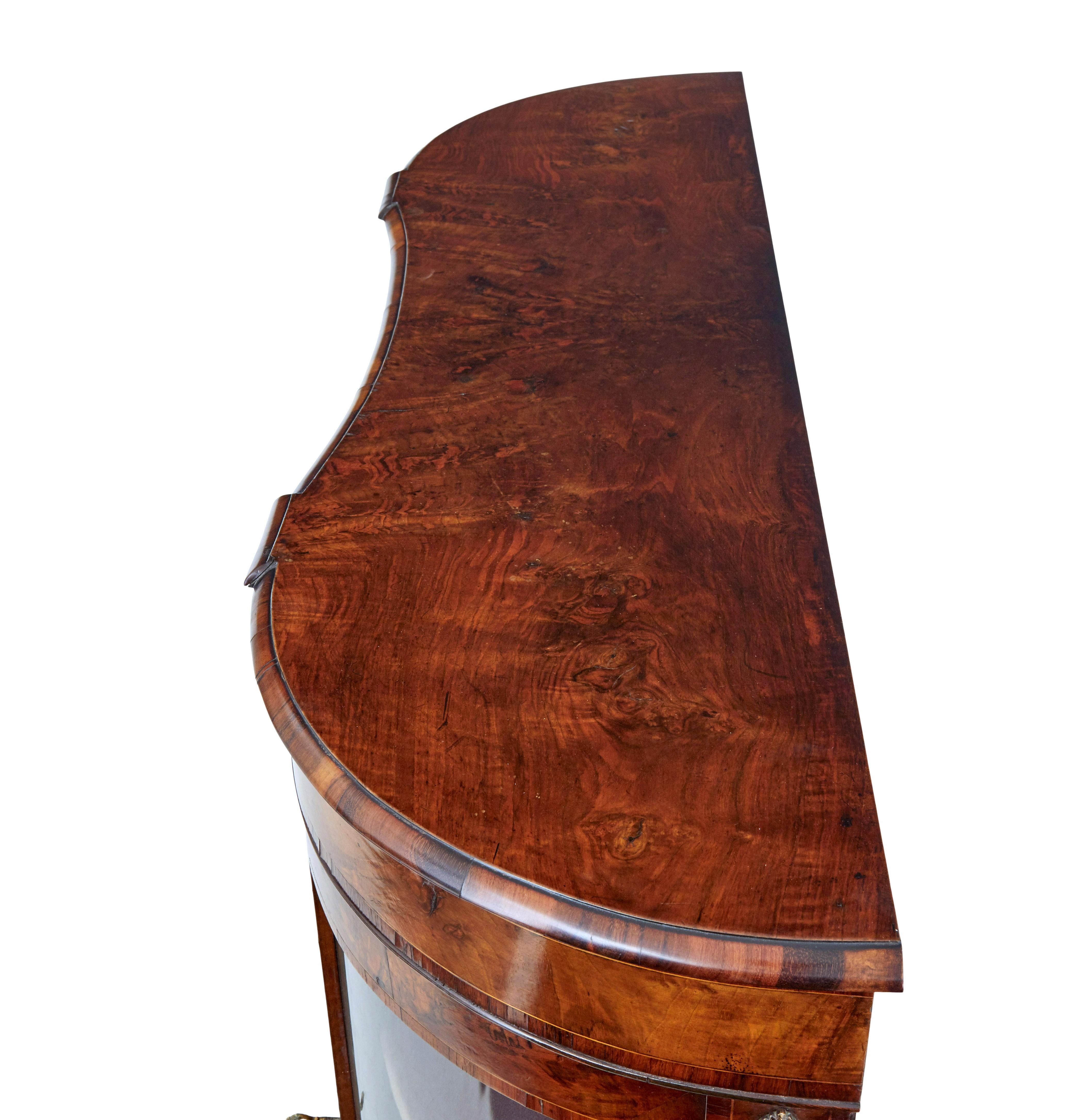 19th century Victorian glazed walnut sideboard For Sale 1