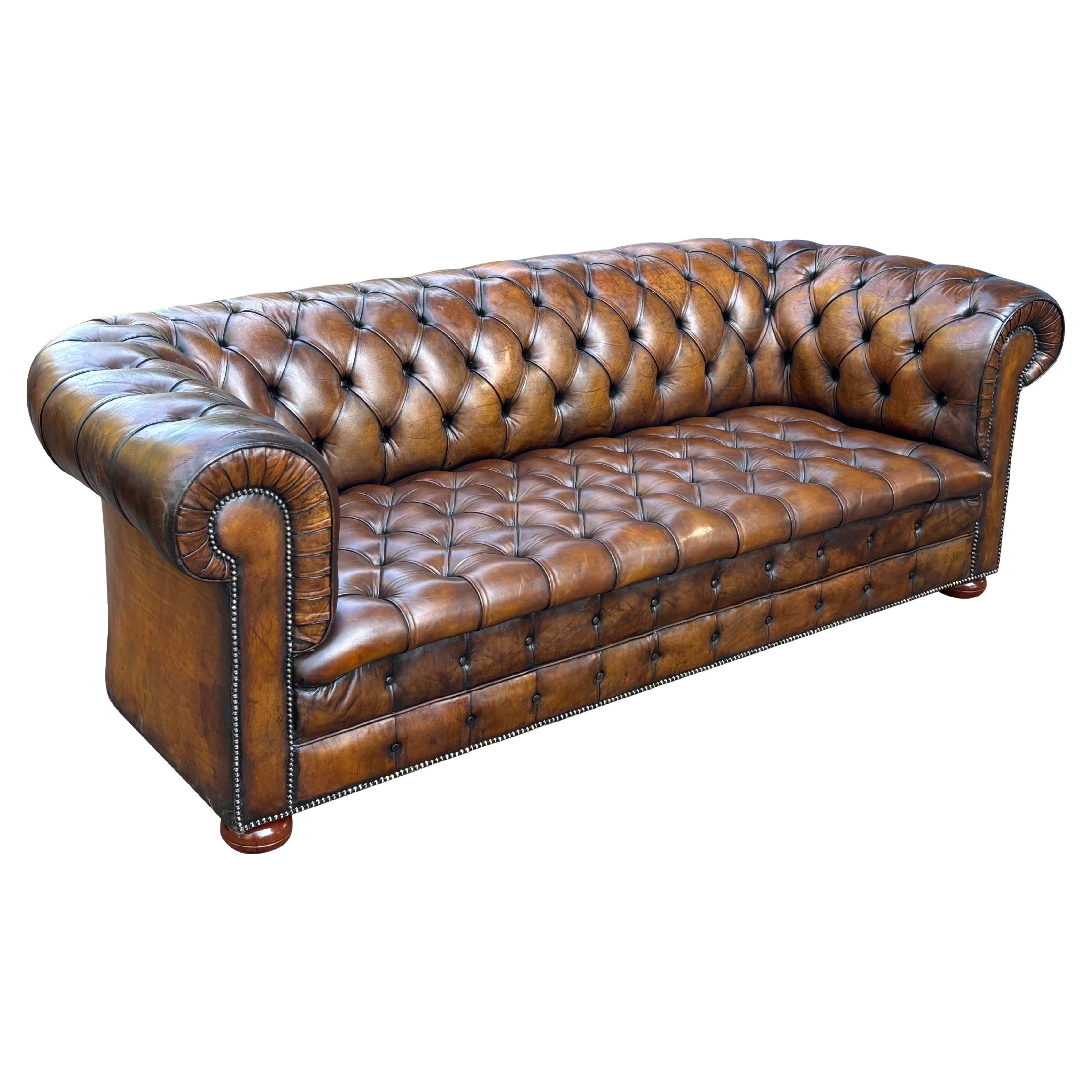 19. Jahrhundert Viktorianisches goldbraunes Leder 3-Sitzer Chesterfield Sofa