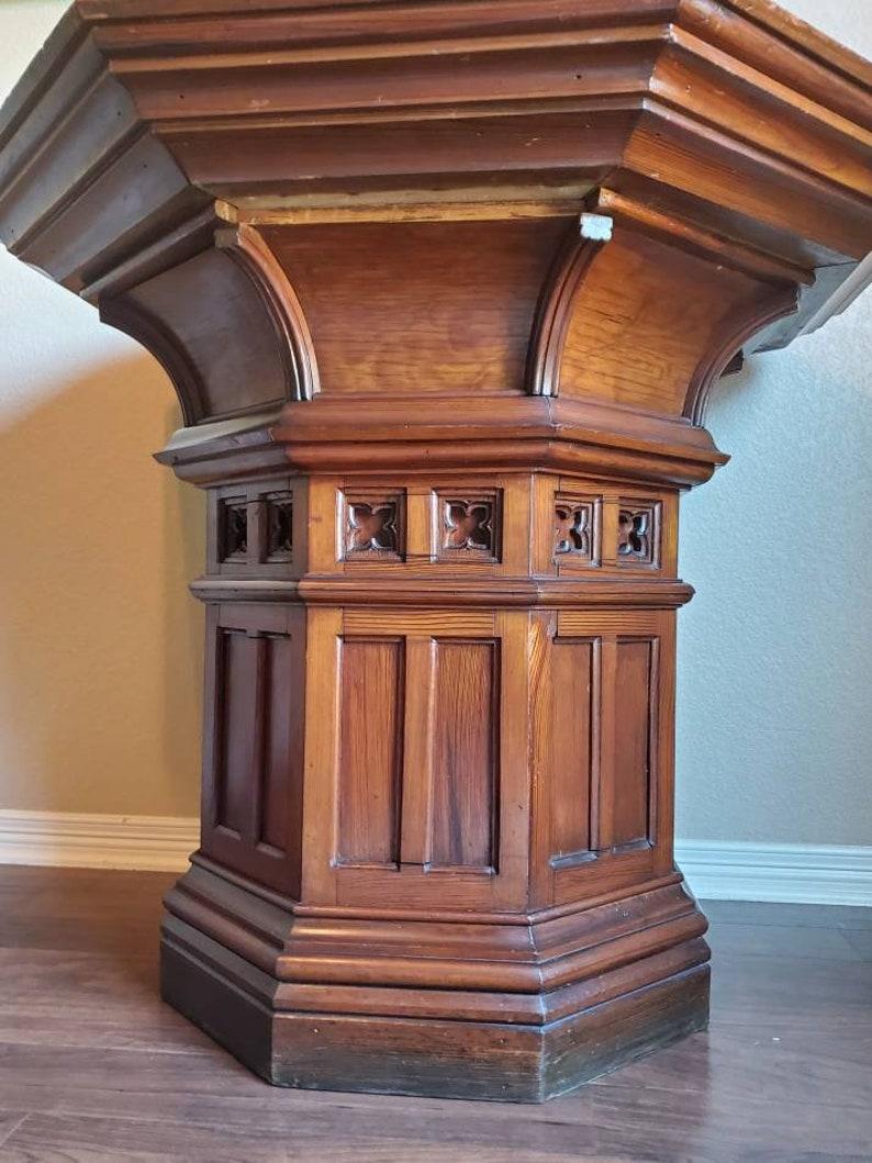 Fait main Table d'autel ecclésiastique néo-gothique victorienne du 19ème siècle attribuée à Pugin en vente