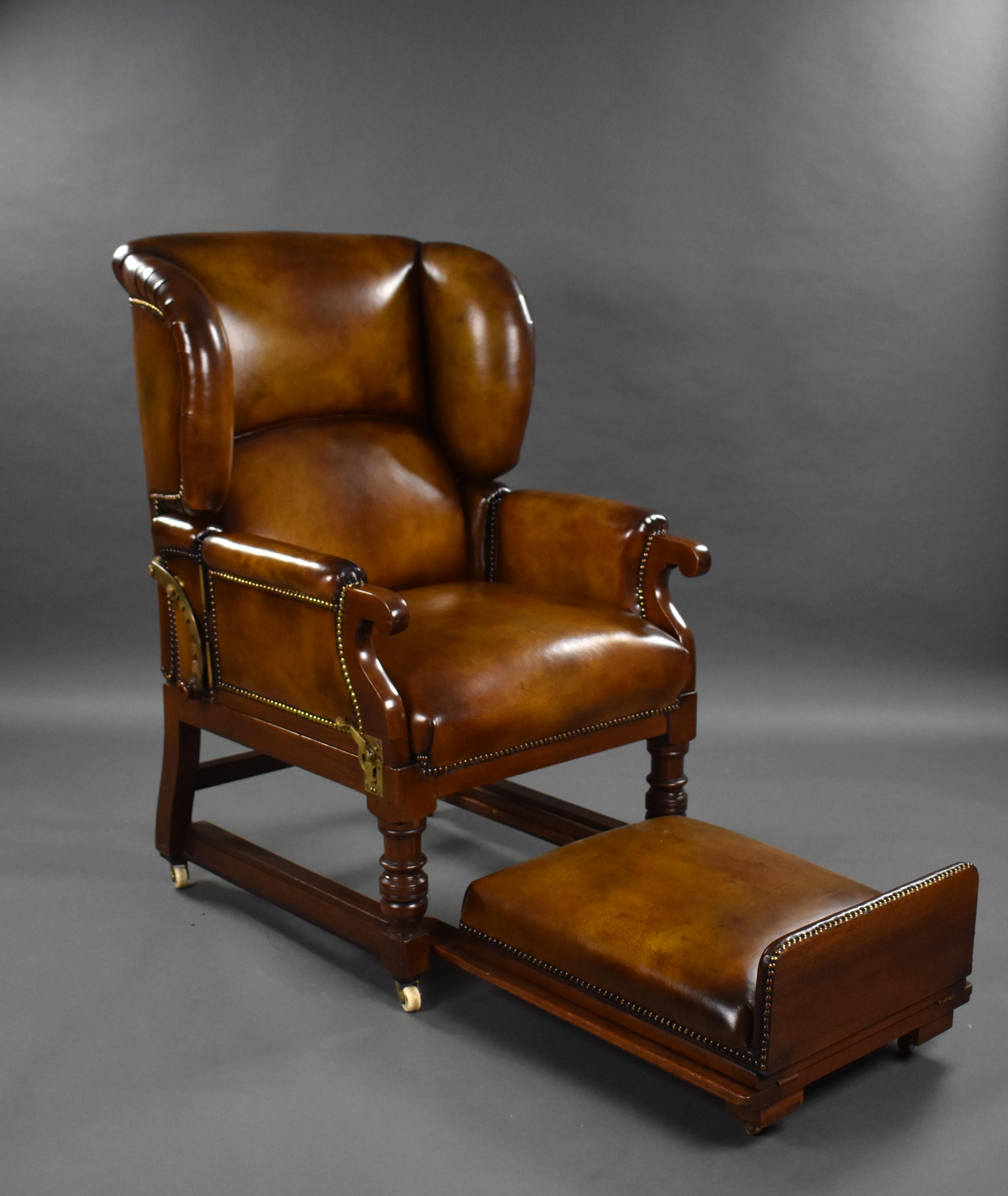 Viktorianischer handgefärbter Ledersessel aus dem 19. Jahrhundert von Foota Lackleder-Liegestühle (Englisch) im Angebot