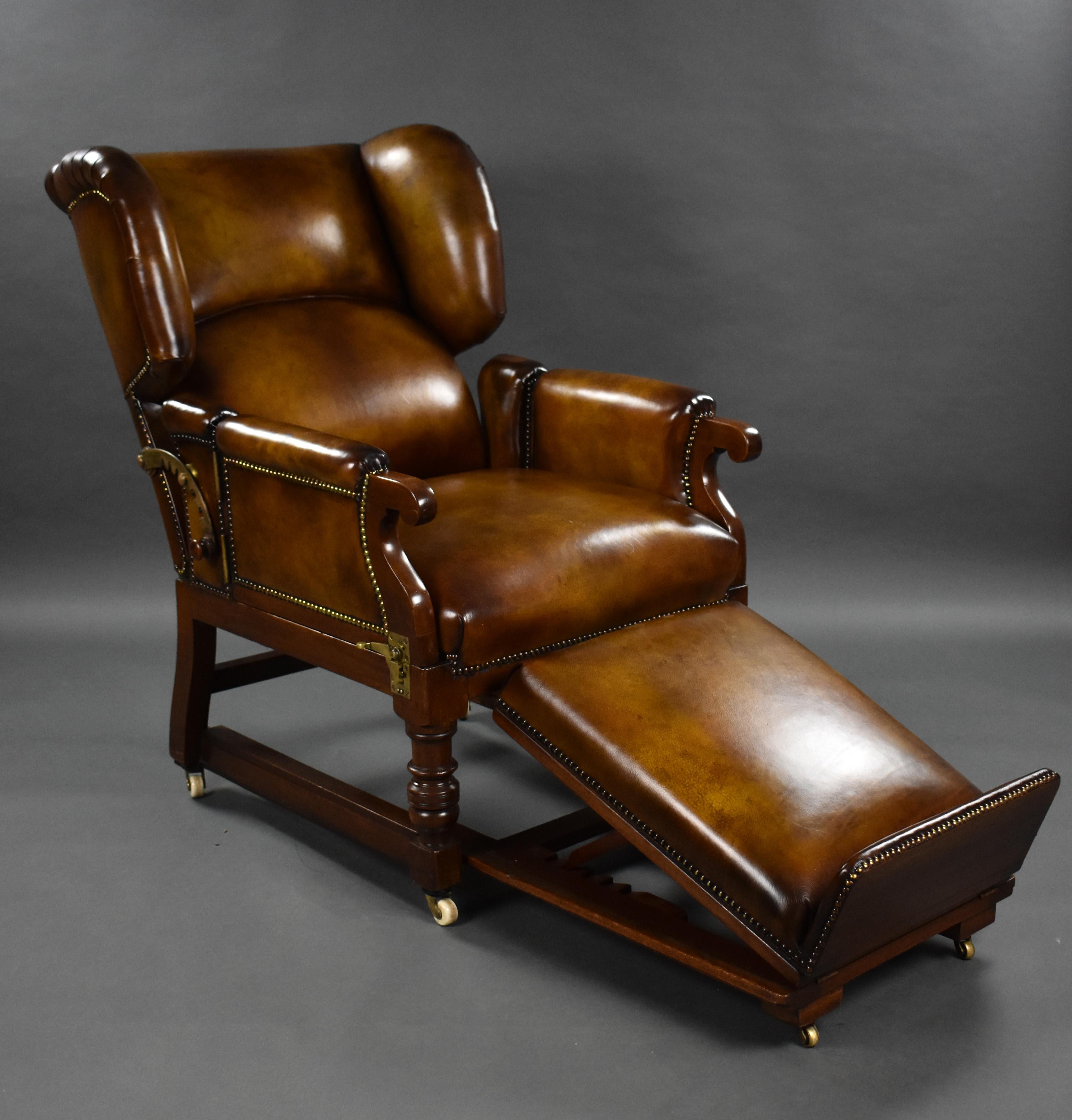 Chaise inclinable victorienne du 19ème siècle en cuir teint à la main par Foota Patent Chairs en vente 2