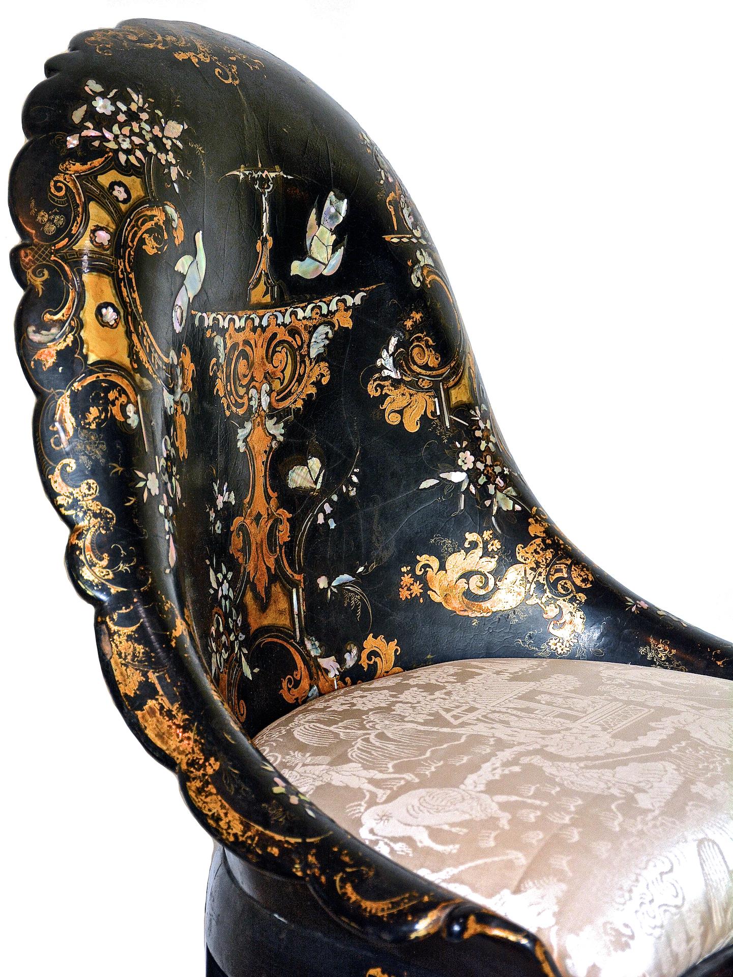 19th Century Victorian Inlaid Mother-of-Pearl & Gilt Papier Mache Chair In Good Condition For Sale In Los Angeles, CA