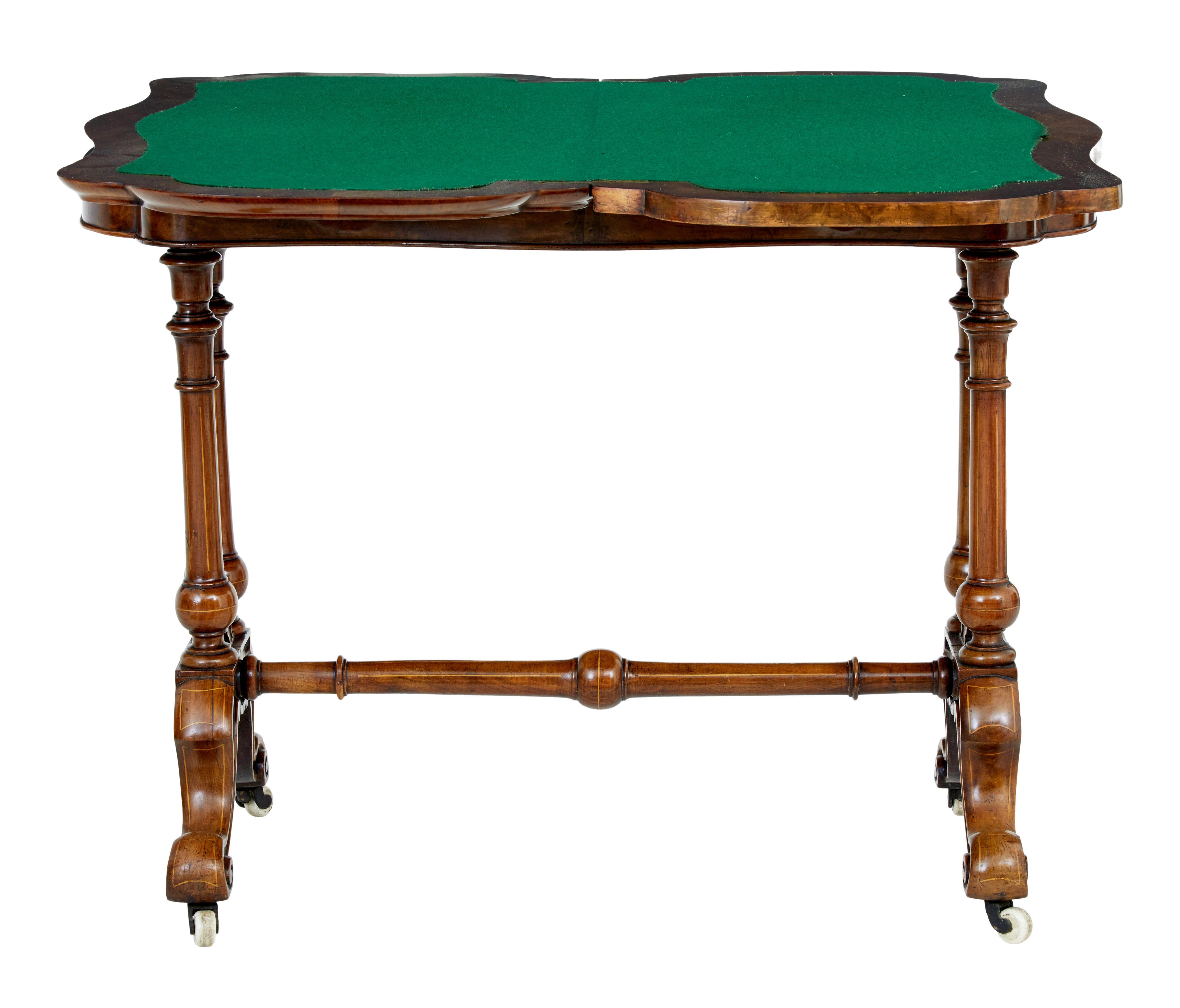 19th Century Victorian inlaid walnut card table In Good Condition For Sale In Debenham, Suffolk