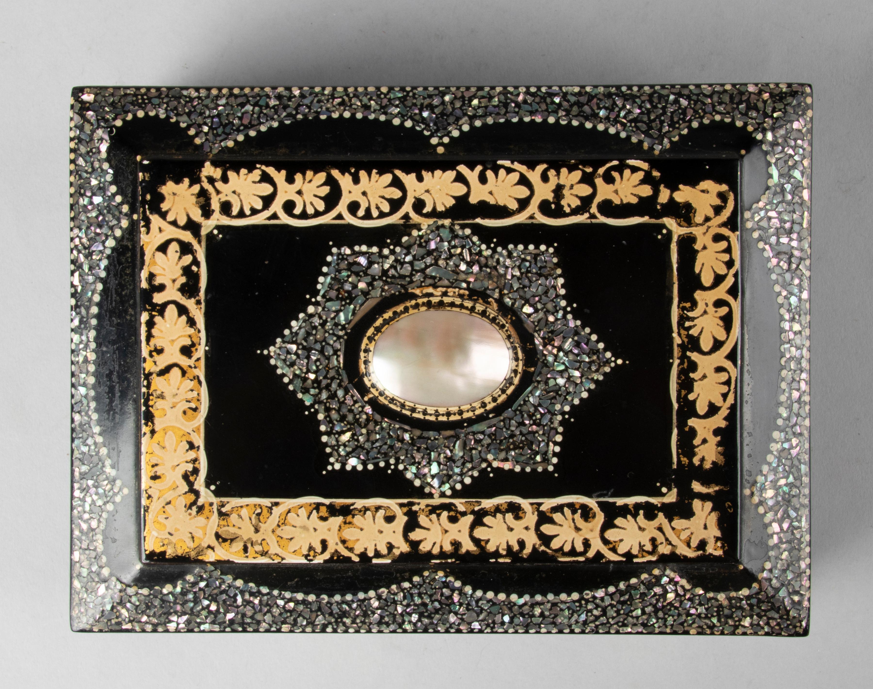 Hand-Crafted 19th Century Victorian Jewelry Box For Sale