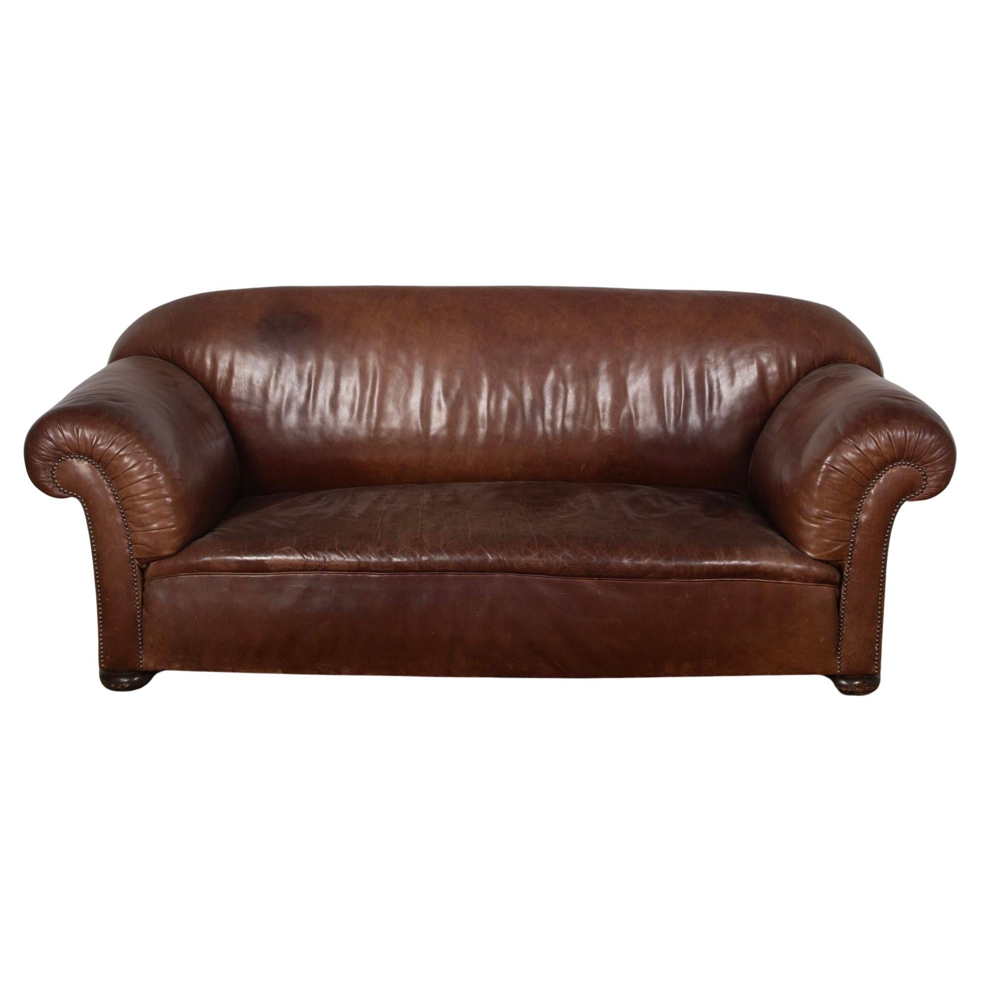 Canapé en cuir victorien du 19e siècle