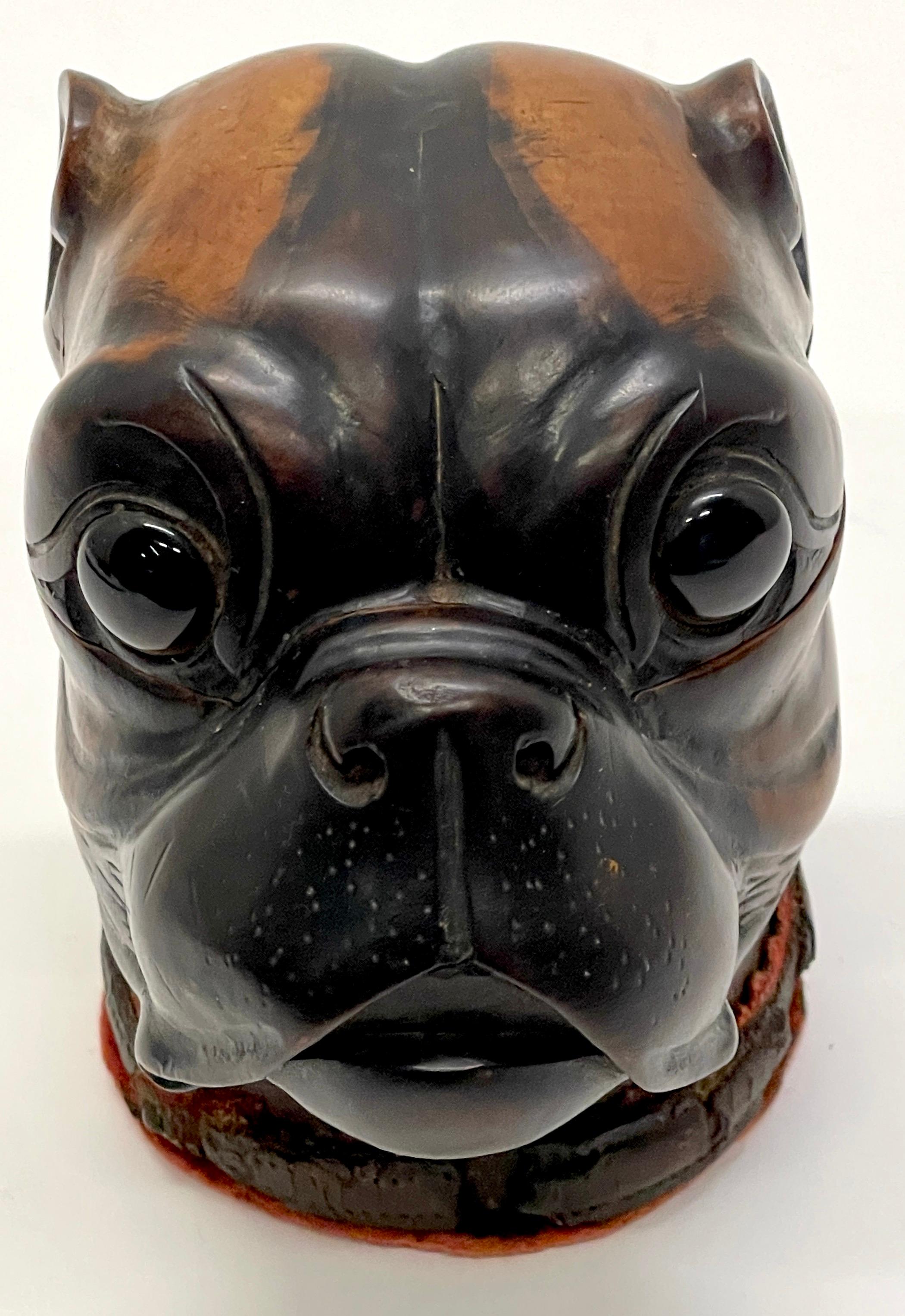 19th century Victorian Lignum Vitae Bull/Pug Dog Inkwell
England, circa 1860s

Presenting a remarkable 19th-century Victorian Lignum Vitae Bull/Pug Dog Inkwell, originating from England and dating back to the 1860s. This inkwell is a fine example of