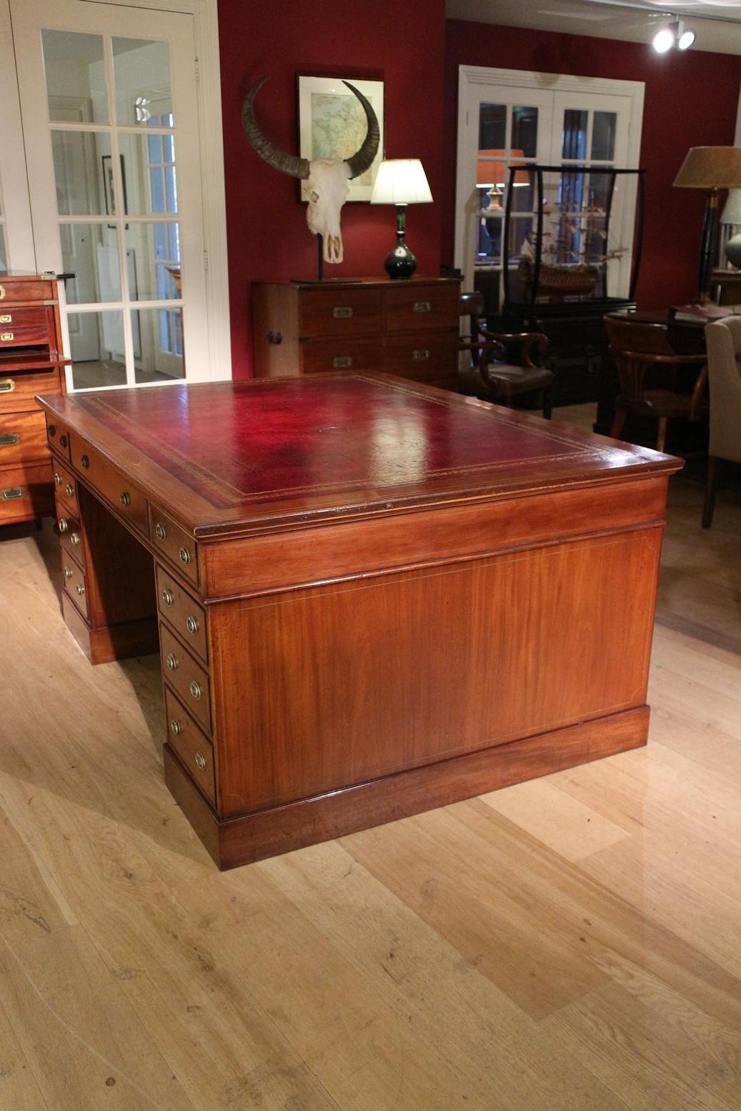 Mid-19th Century 19th Century Victorian Mahogany 18 Drawer Partners Desk