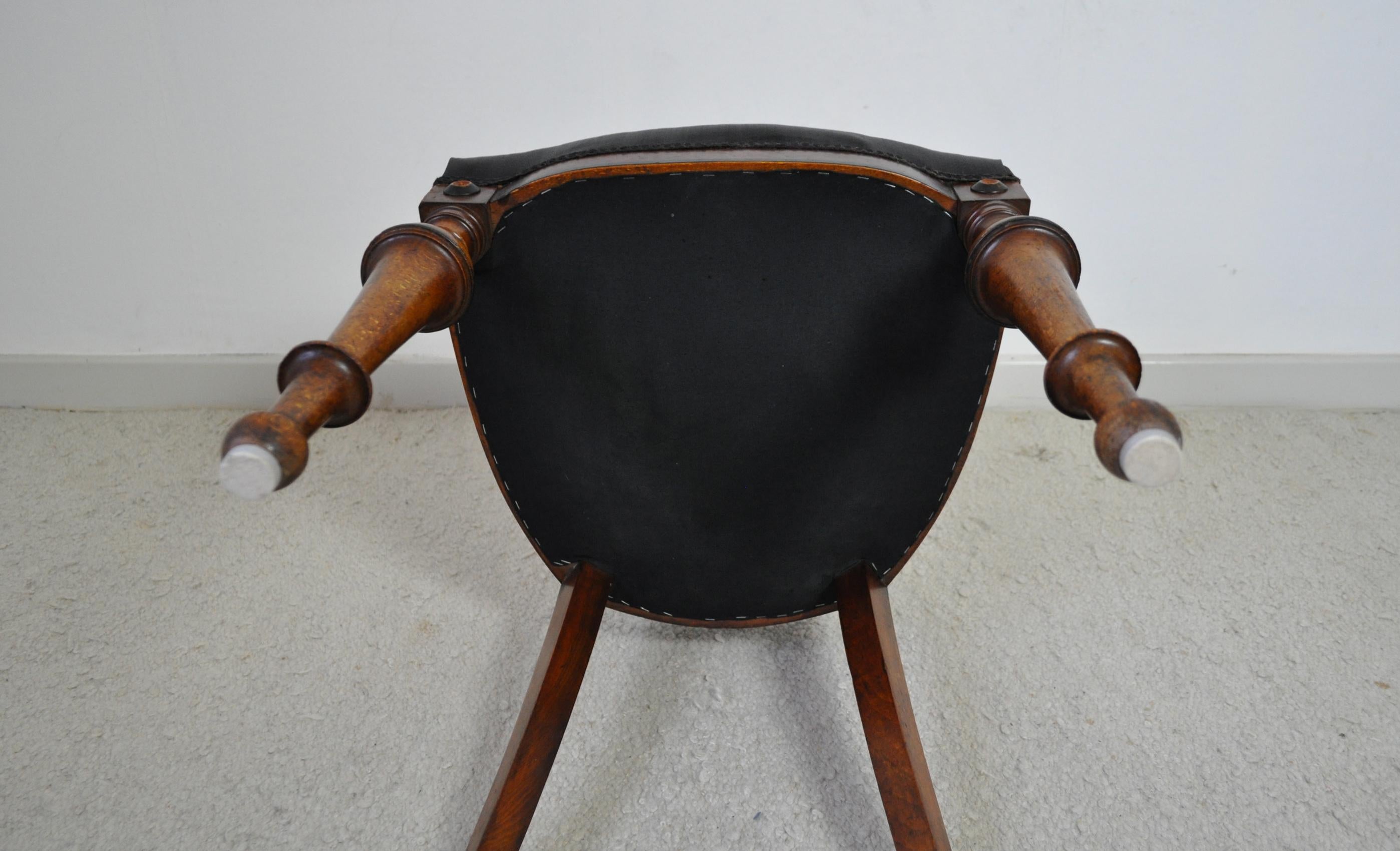 19th Century Victorian Mahogany Chair 5