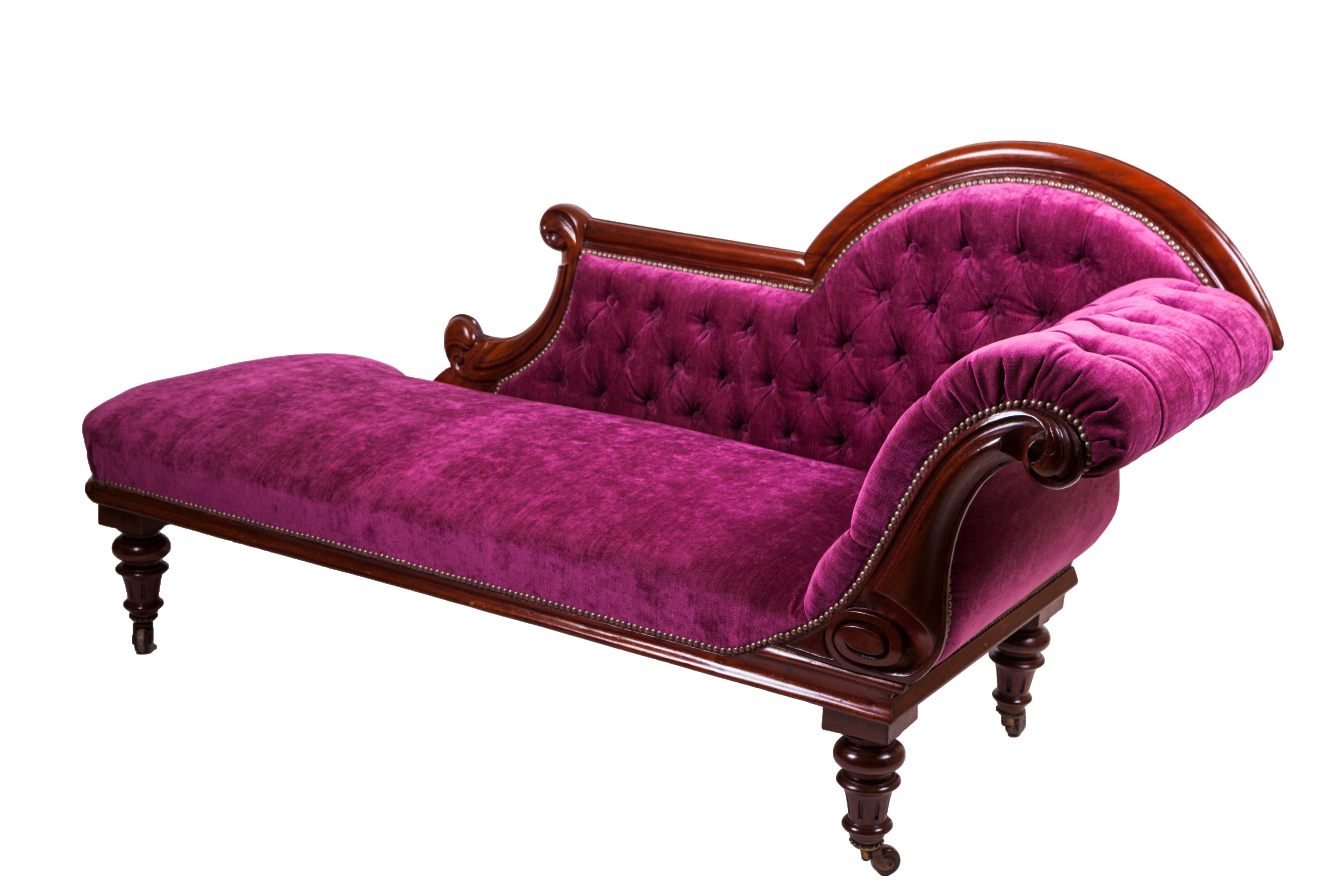 Carved 19th Century Victorian Mahogany Chaise Lounge