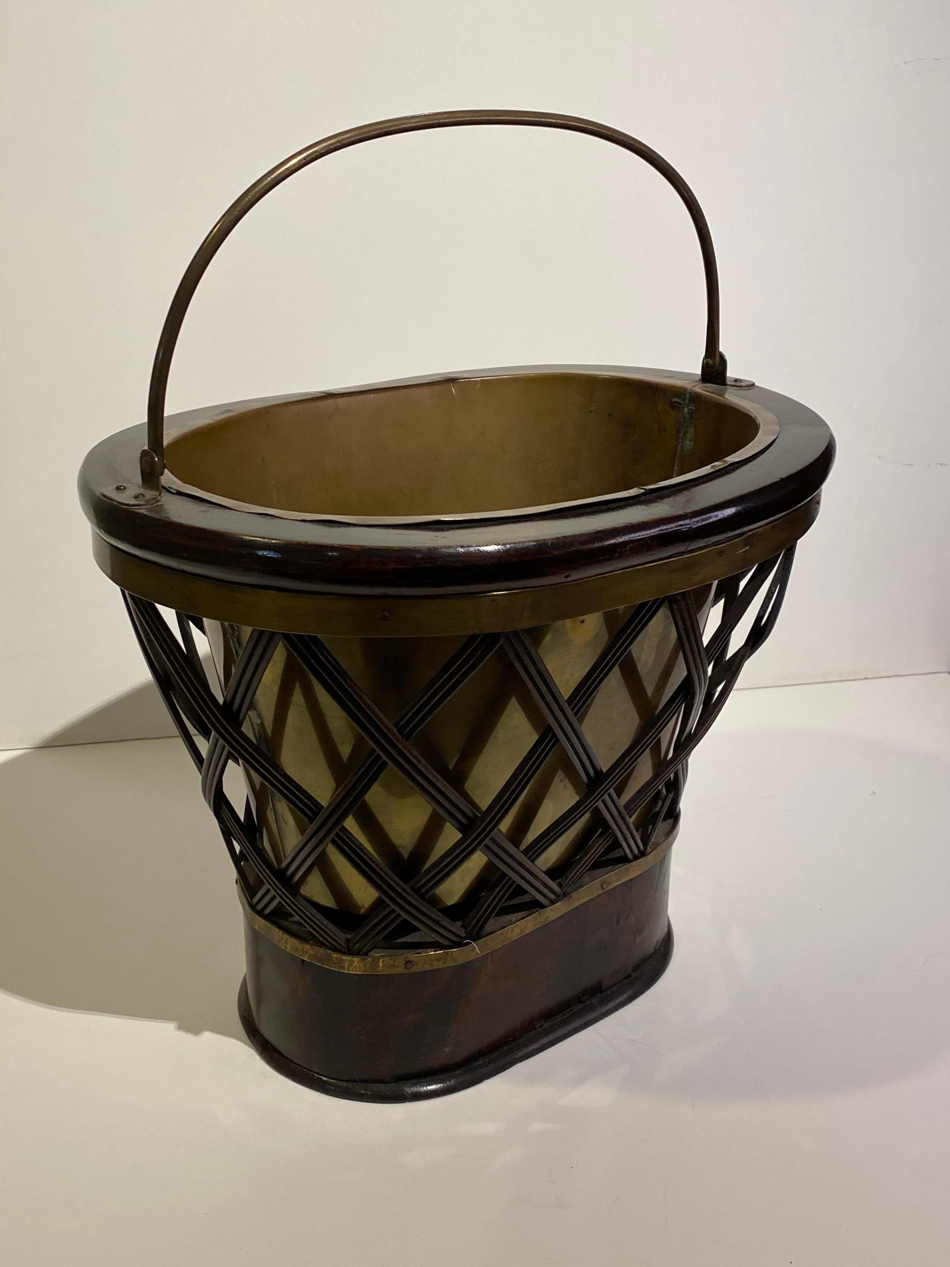 19th Century Victorian Mahogany Lattice Work Waste Basket with Brass Liner In Good Condition For Sale In North Salem, NY