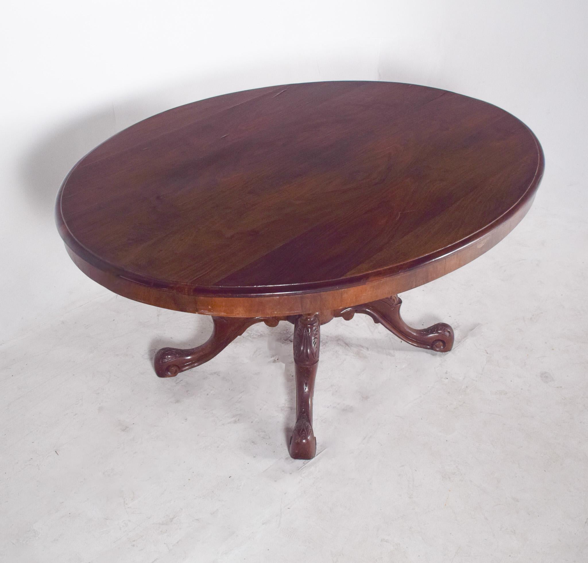 Mesa ovalada victoriana de caoba del siglo XIX con tablero basculante en Bueno estado para la venta en Lisboa, Lisboa