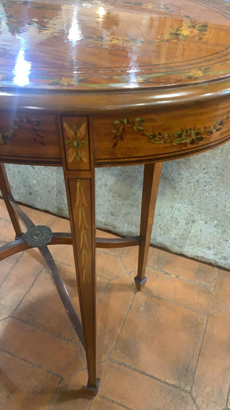 19th Century Victorian Satinwood Painted Tray Table End Table, 1870 3