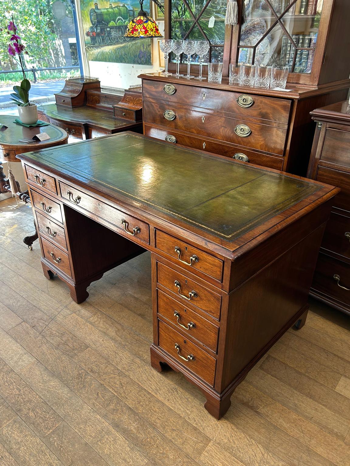 Hand-Crafted 19th Century Victorian Mahogany Pedestal Desk