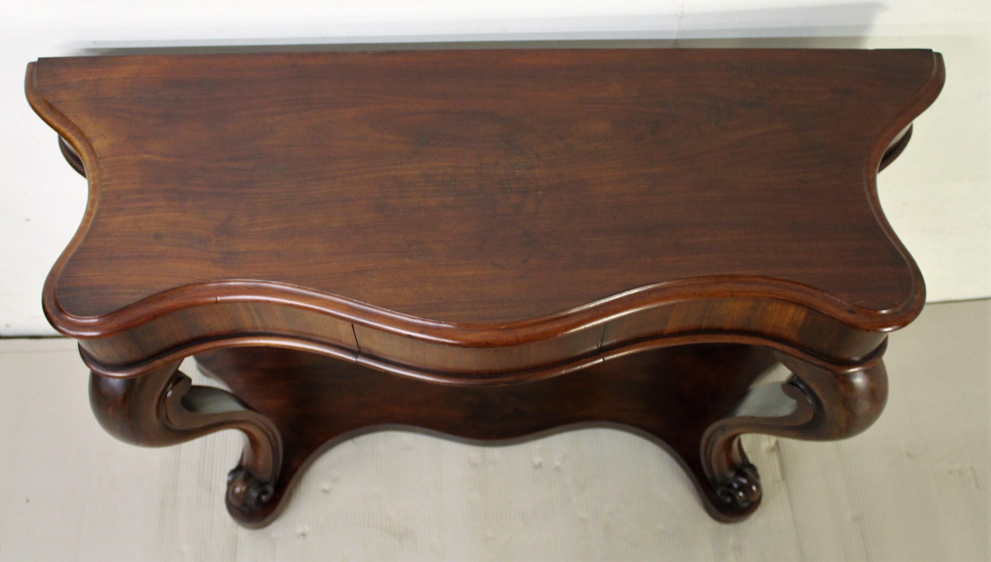 19th Century Victorian Mahogany Serpentine Fronted Console Table 4