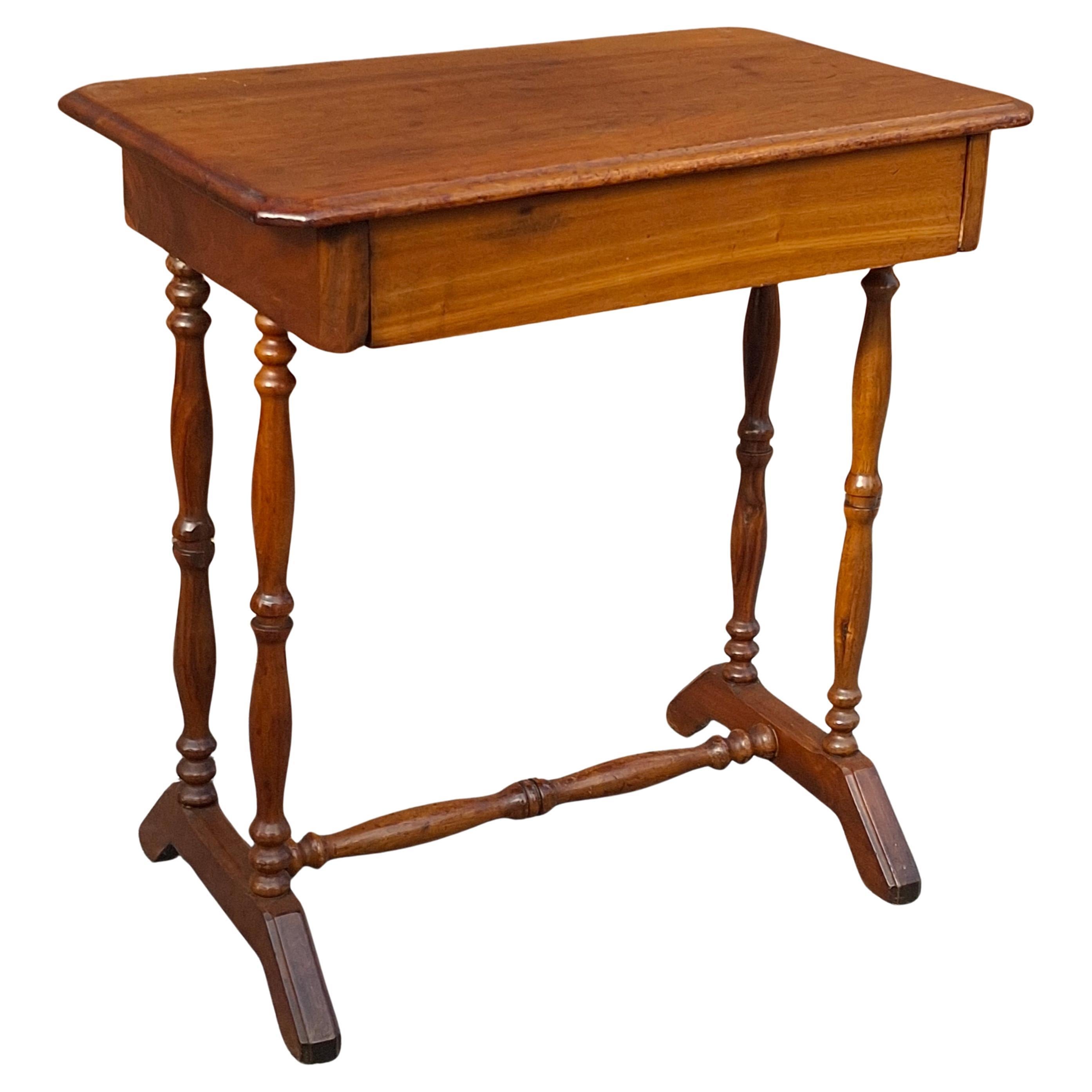 19th Century Victorian Mahogany Single Drawer Side Table For Sale