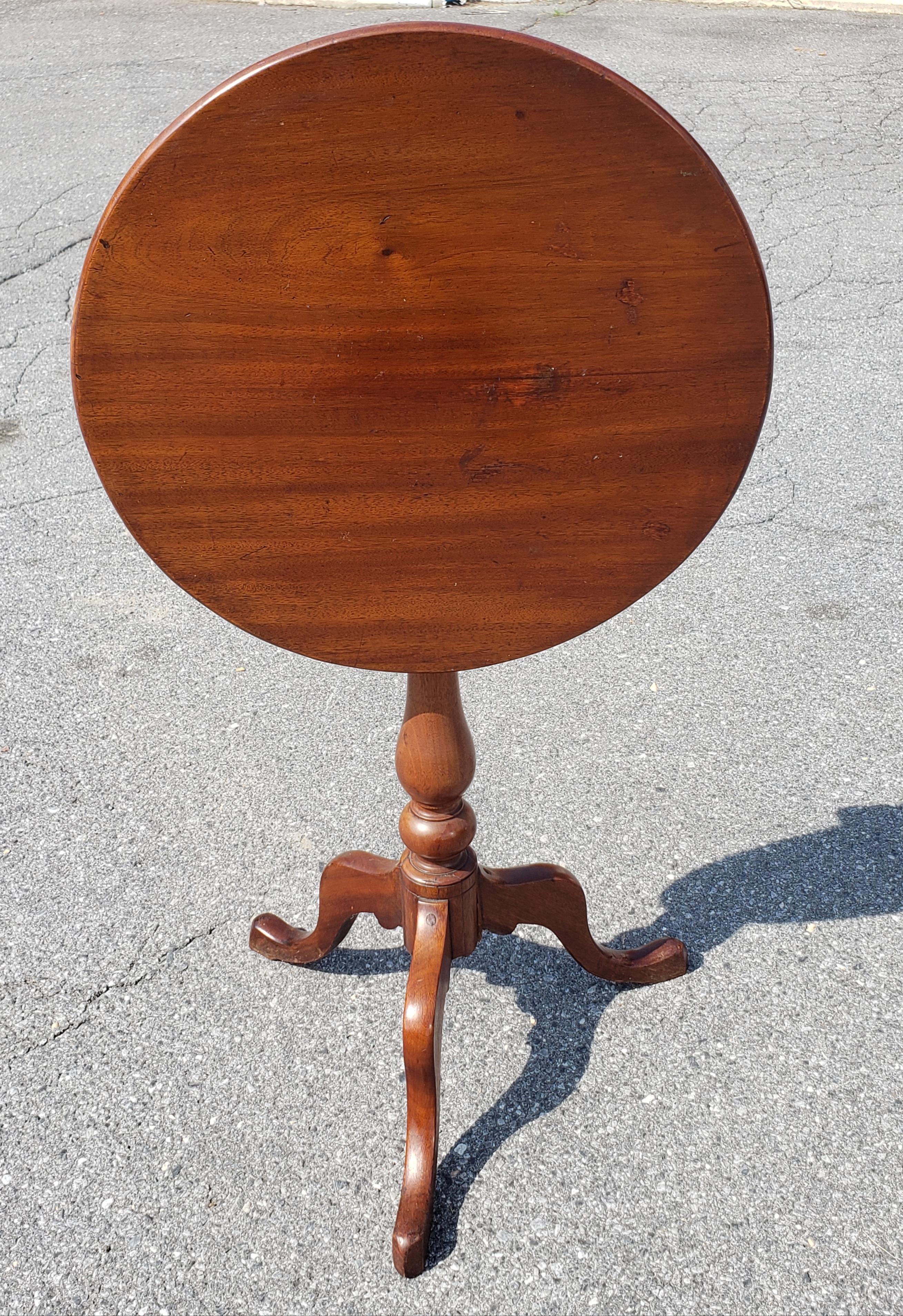 Late Victorian 19th Century Victorian Mahogany  Tilt-Top Tripod Pedestal Candle Stand For Sale
