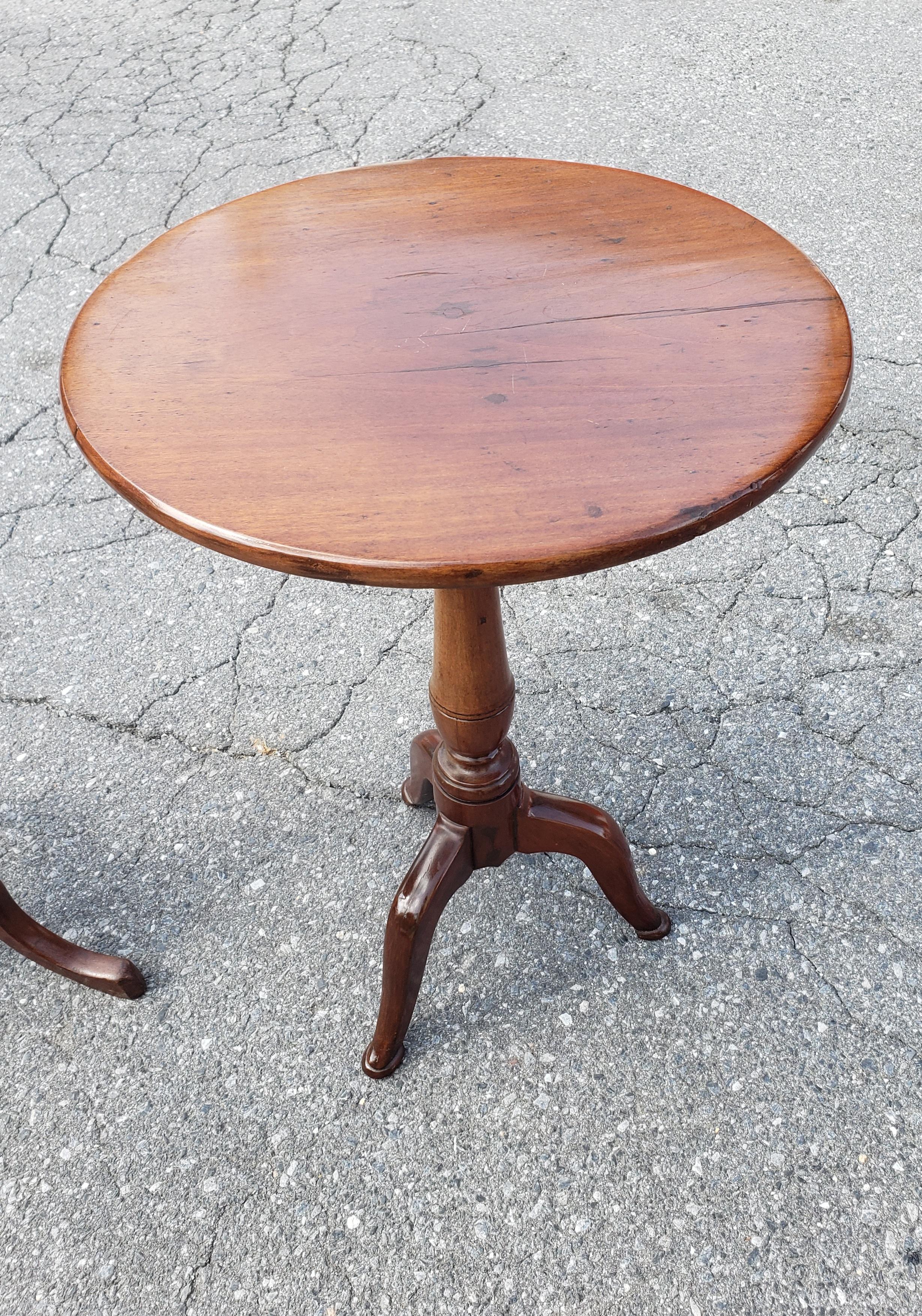 19th Century Victorian Mahogany Tripod Pedestal Candle Stand In Good Condition For Sale In Germantown, MD