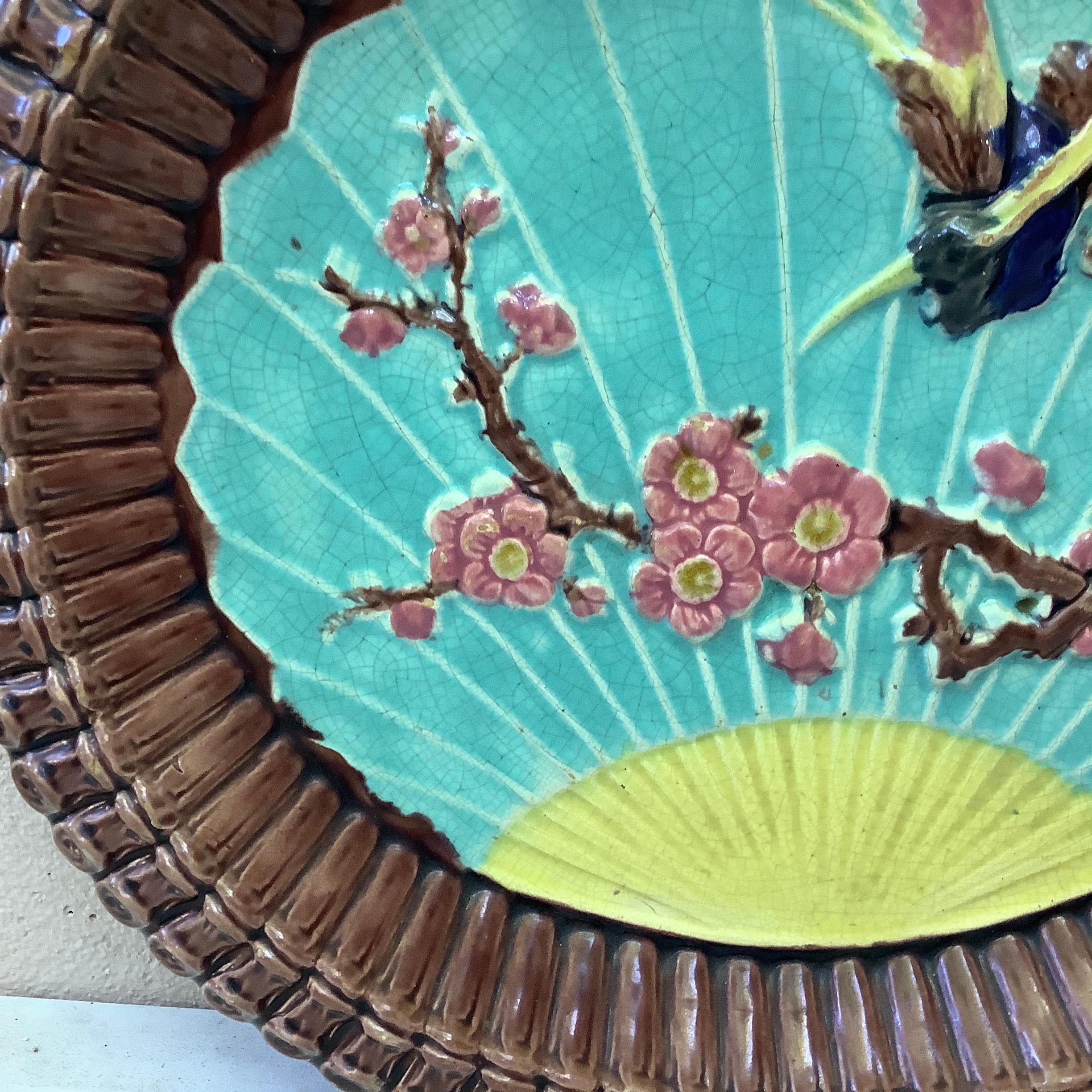 19th Century Victorian Majolica Bird and Prunus Platter In Good Condition For Sale In Austin, TX