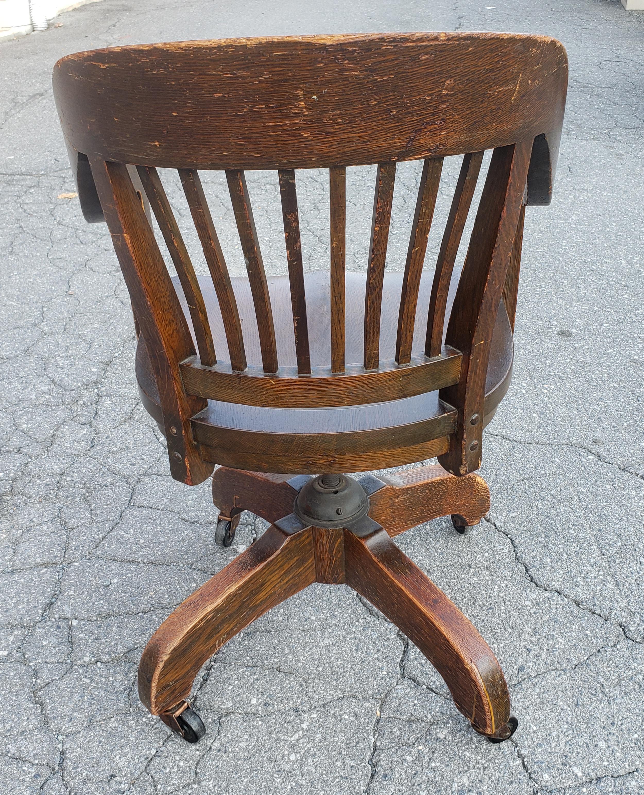 American 19th Century Victorian Oak Swivel Bankers Chair 