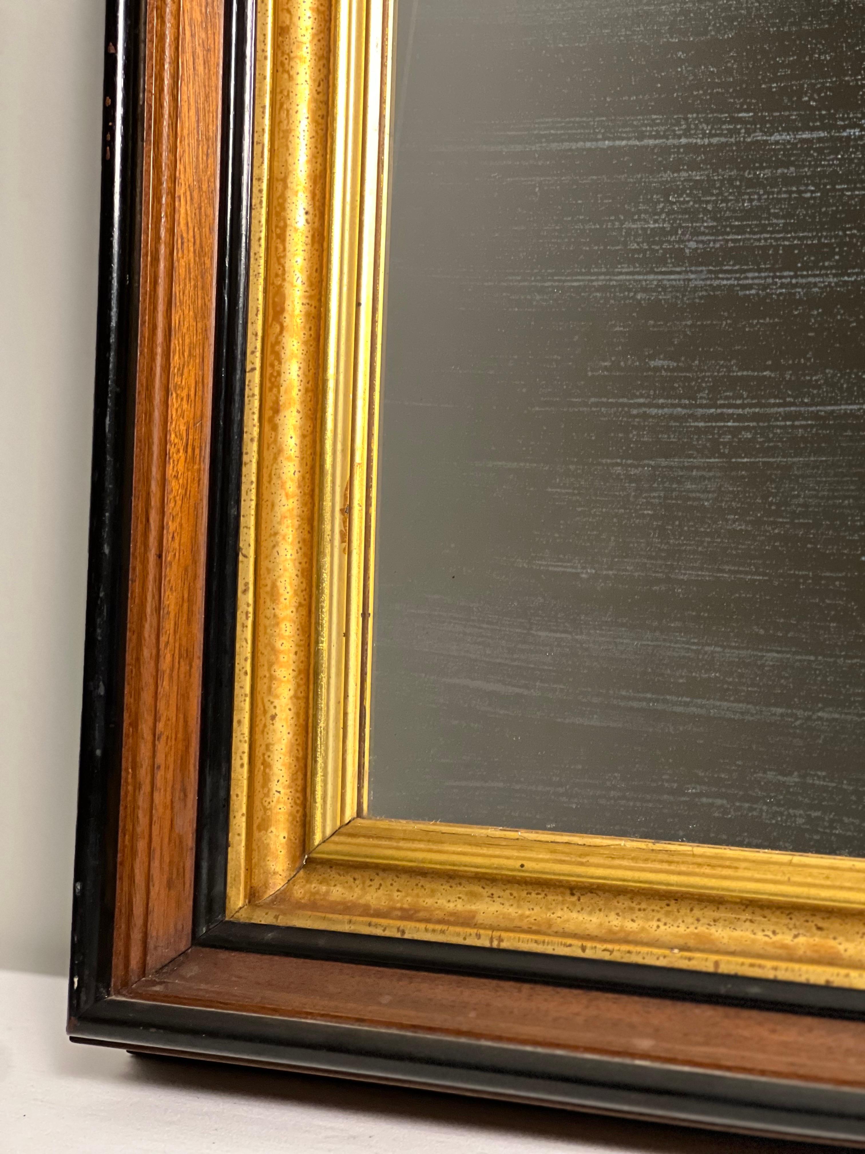 Specchio vittoriano Parcel del XIX secolo in noce dorato ed ebanizzato con cornice profonda in vendita 2