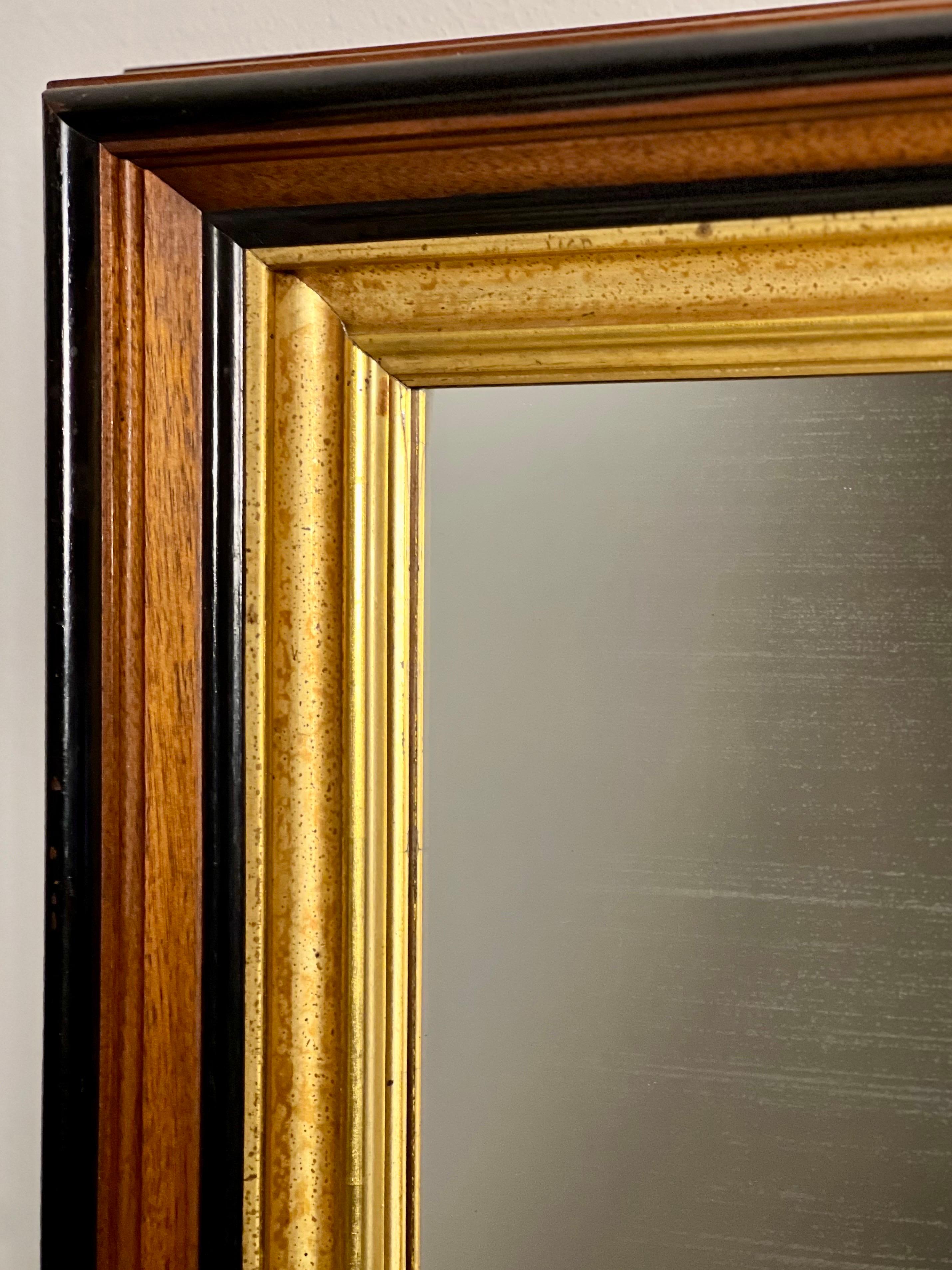 Specchio vittoriano Parcel del XIX secolo in noce dorato ed ebanizzato con cornice profonda in vendita 3