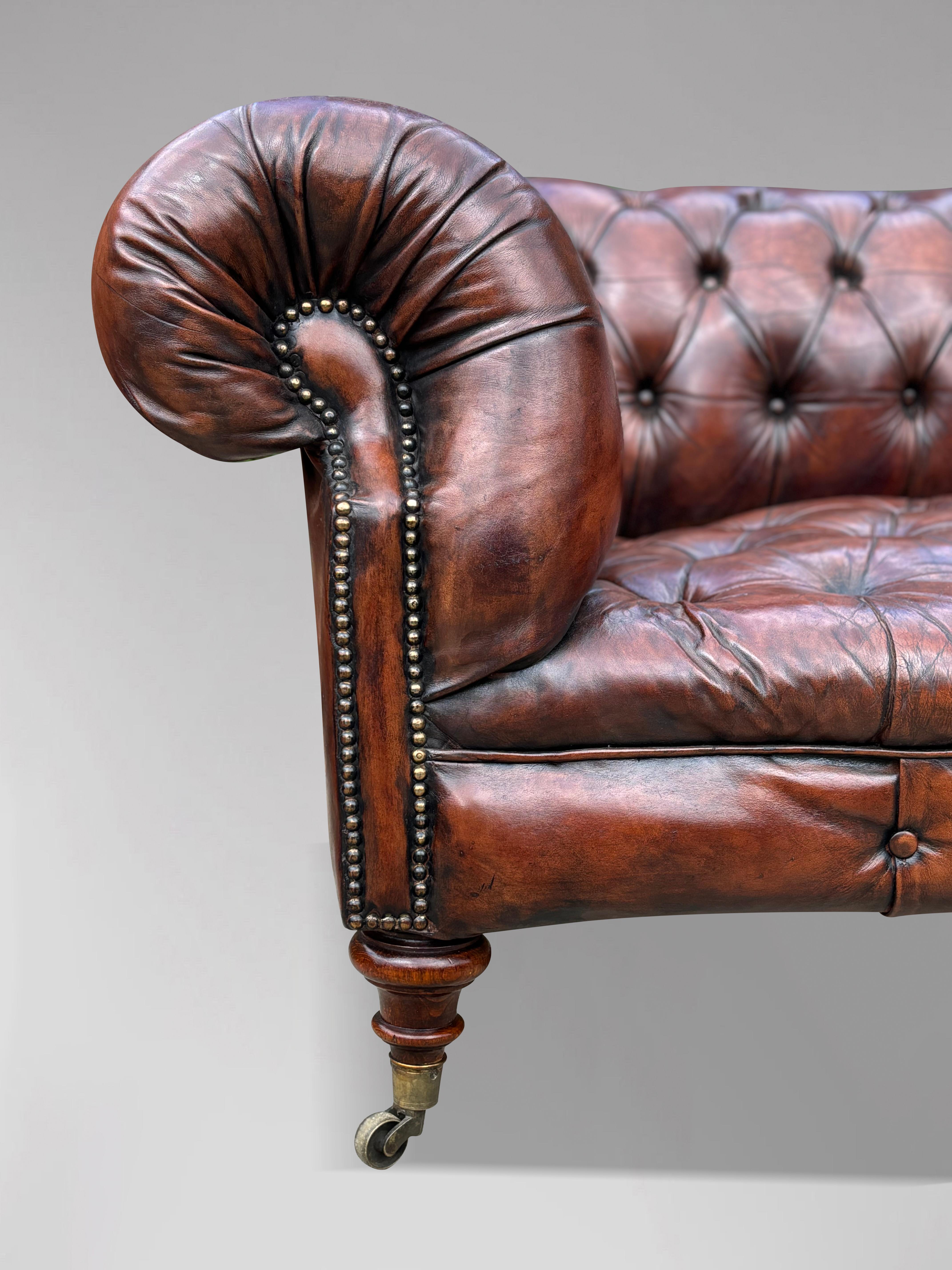 19th Century Victorian Period Brown Leather Chesterfield Sofa, Circa 1880 In Good Condition In Petworth,West Sussex, GB