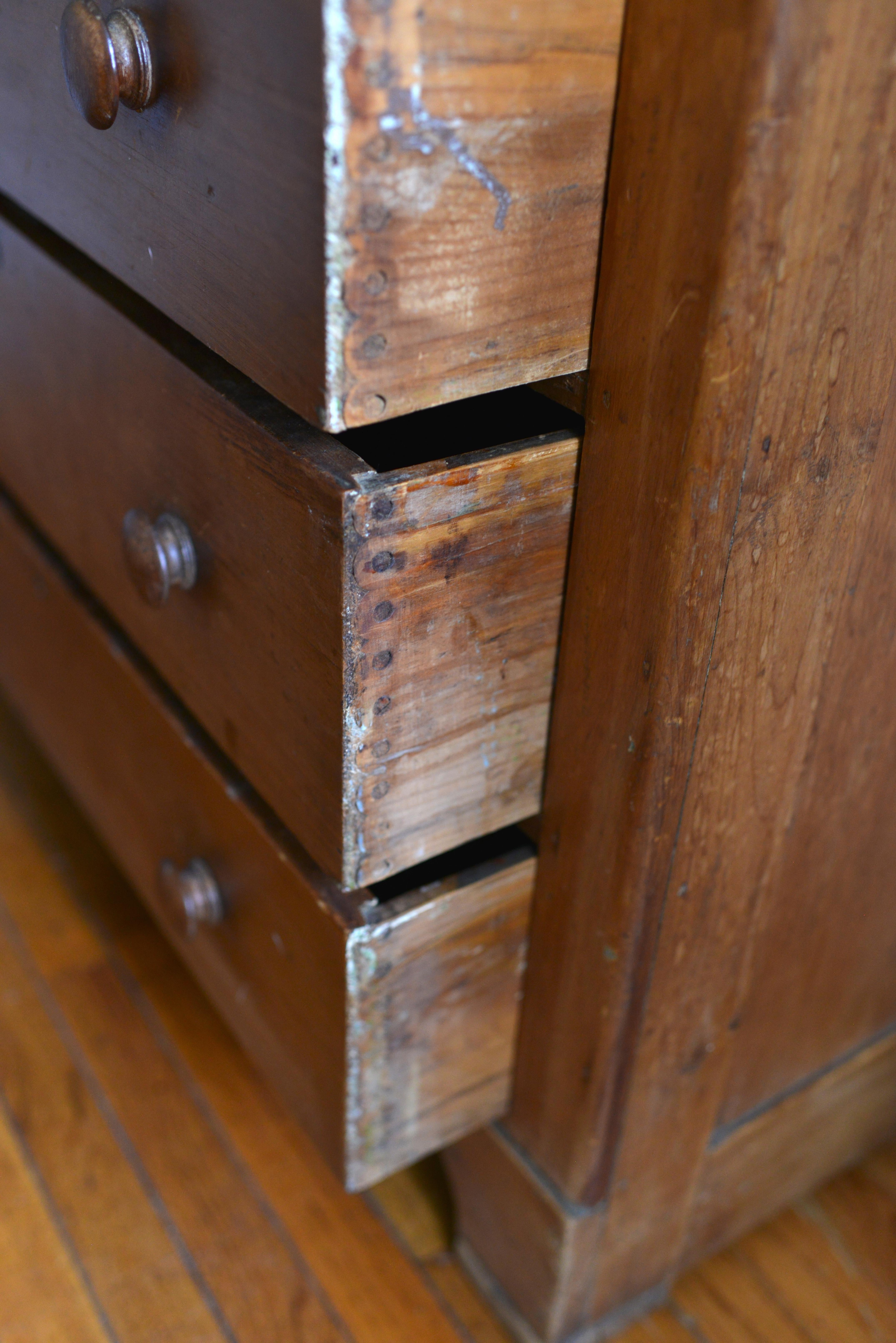 19th Century Victorian Pine Chest of Drawers 7