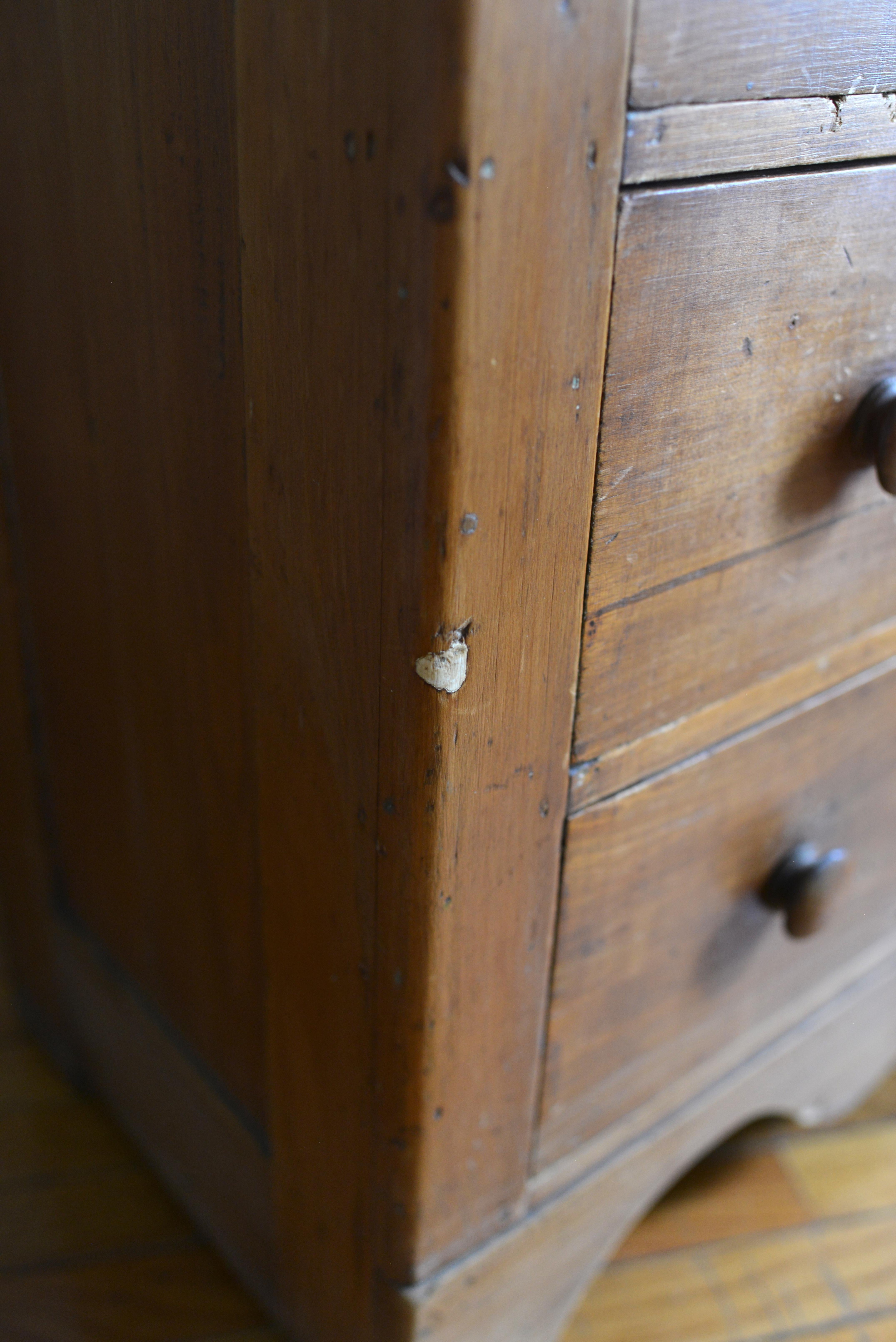 19th Century Victorian Pine Chest of Drawers 12