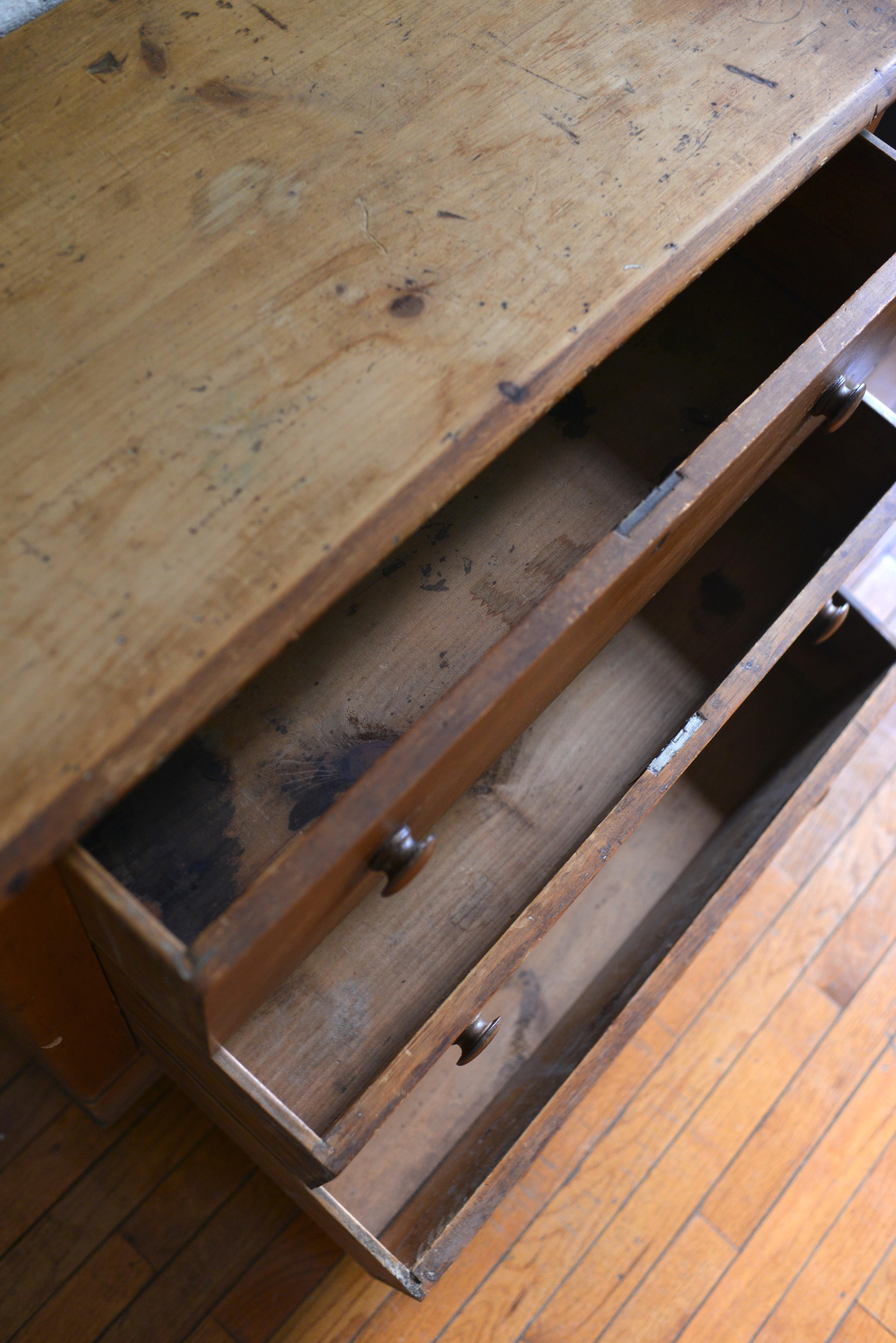 19th Century Victorian Pine Chest of Drawers 5